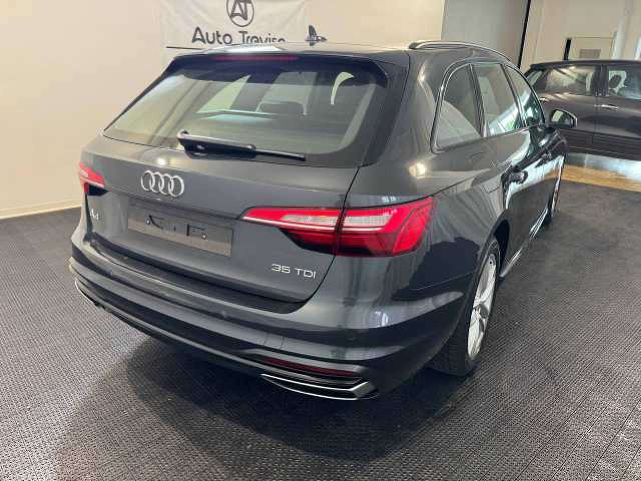 Audi - A4