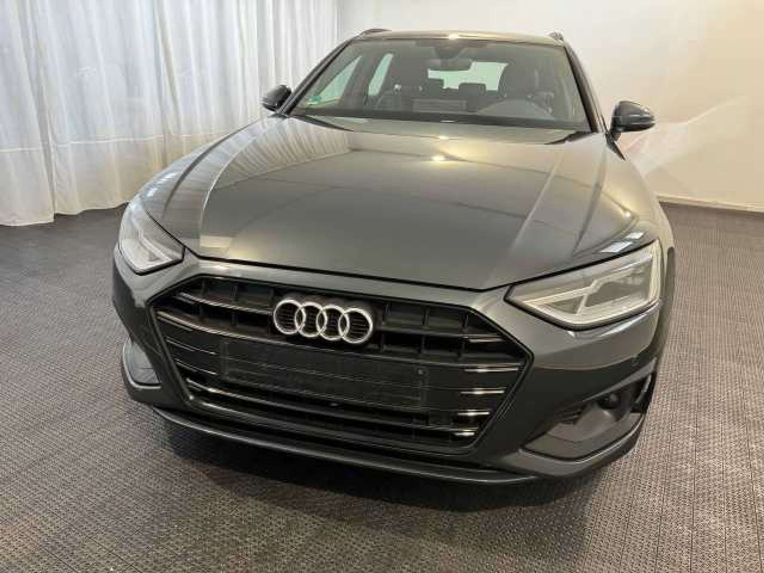 Audi - A4