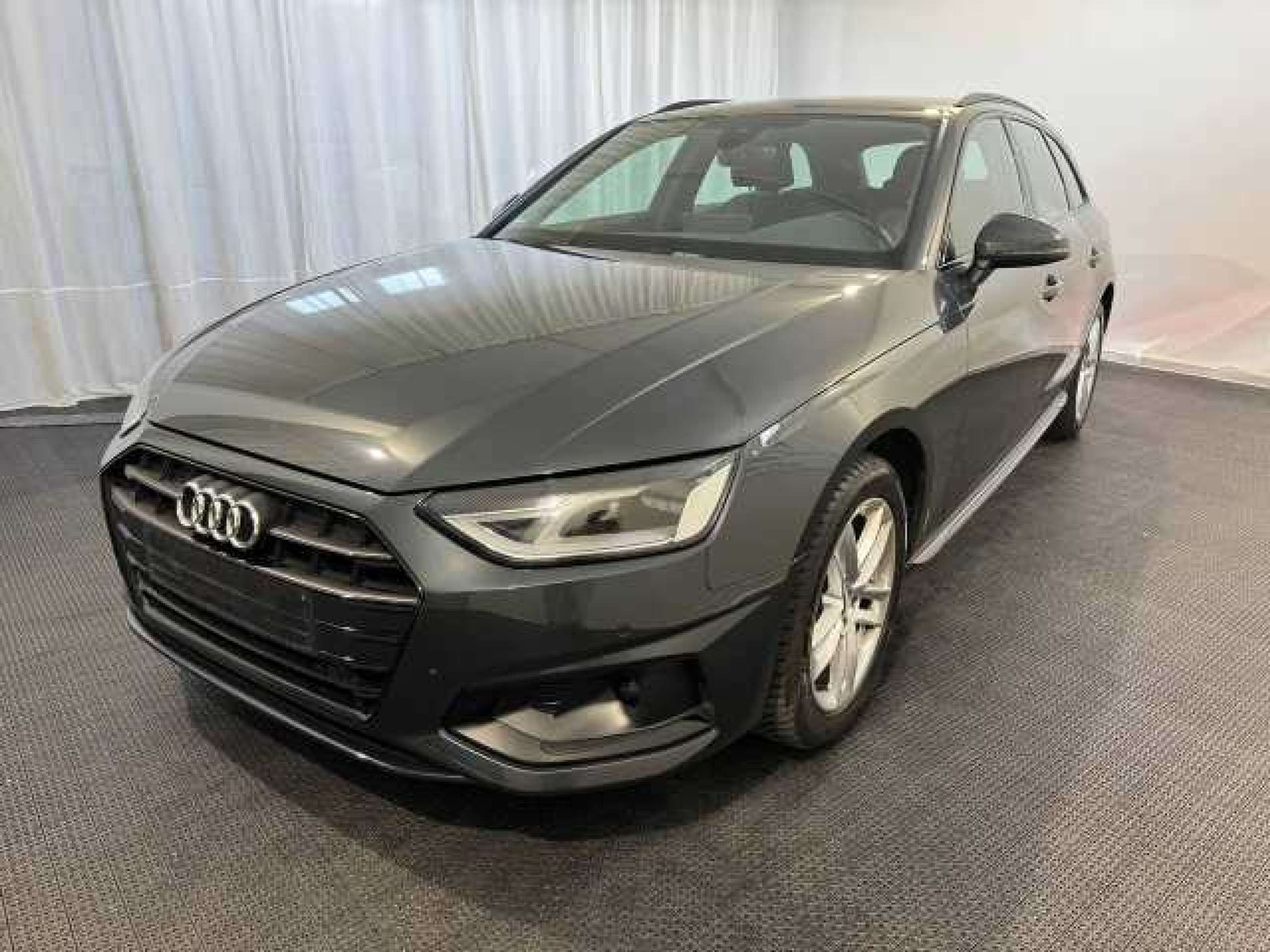 Audi - A4