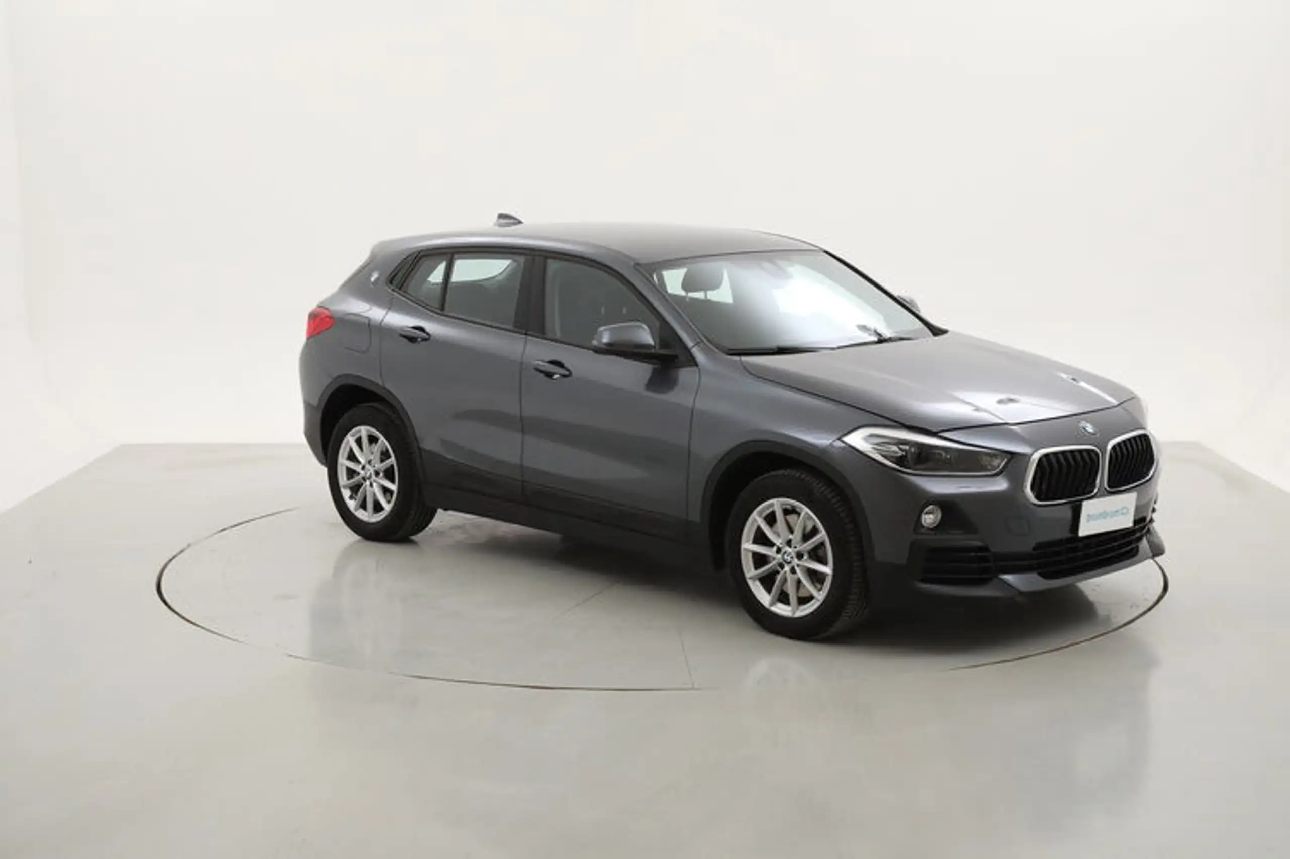 BMW - X2