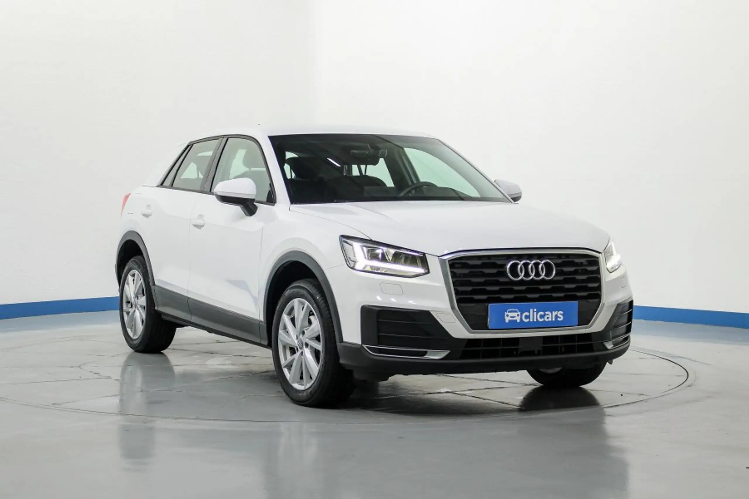 Audi - Q2