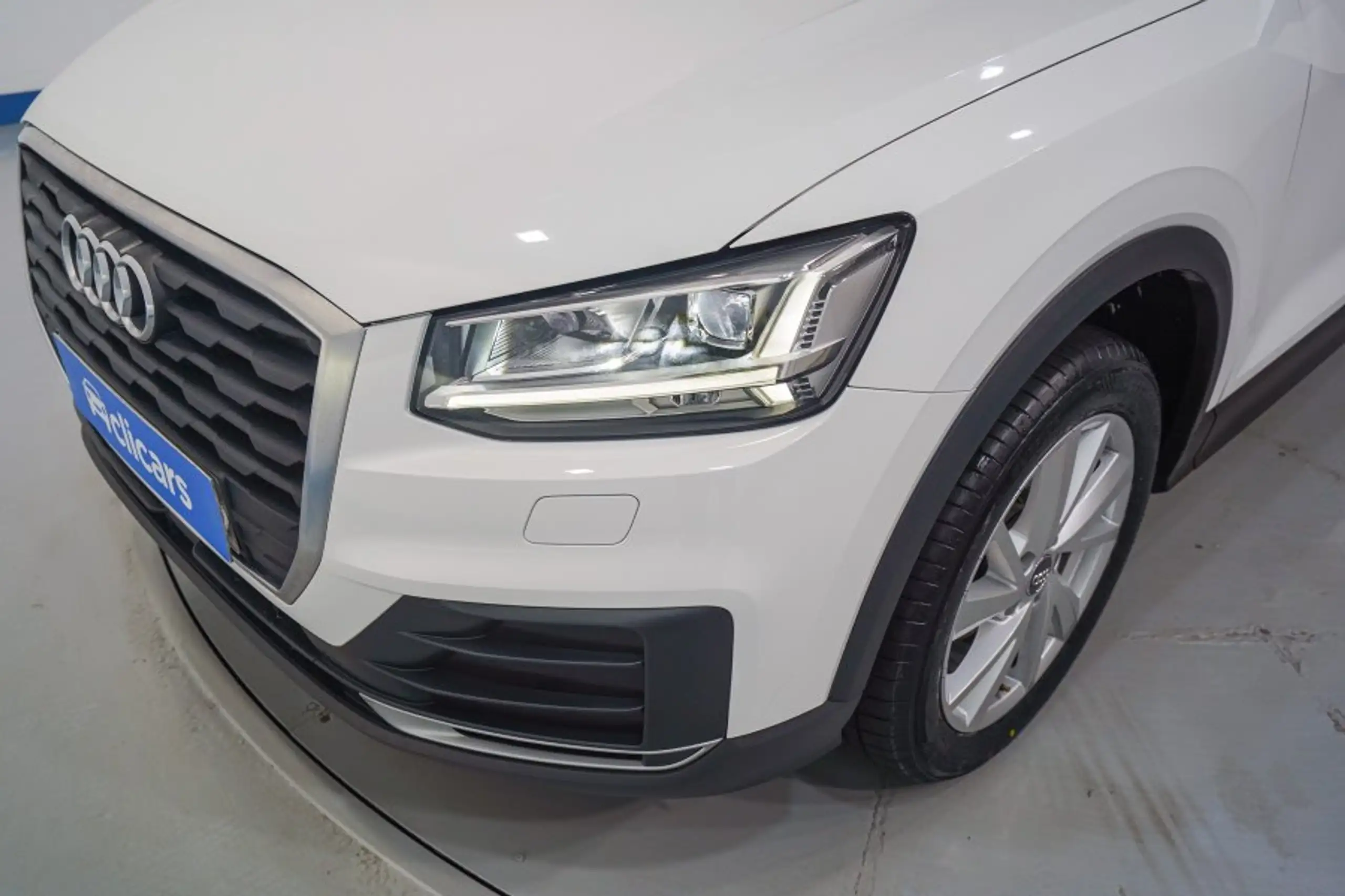 Audi - Q2