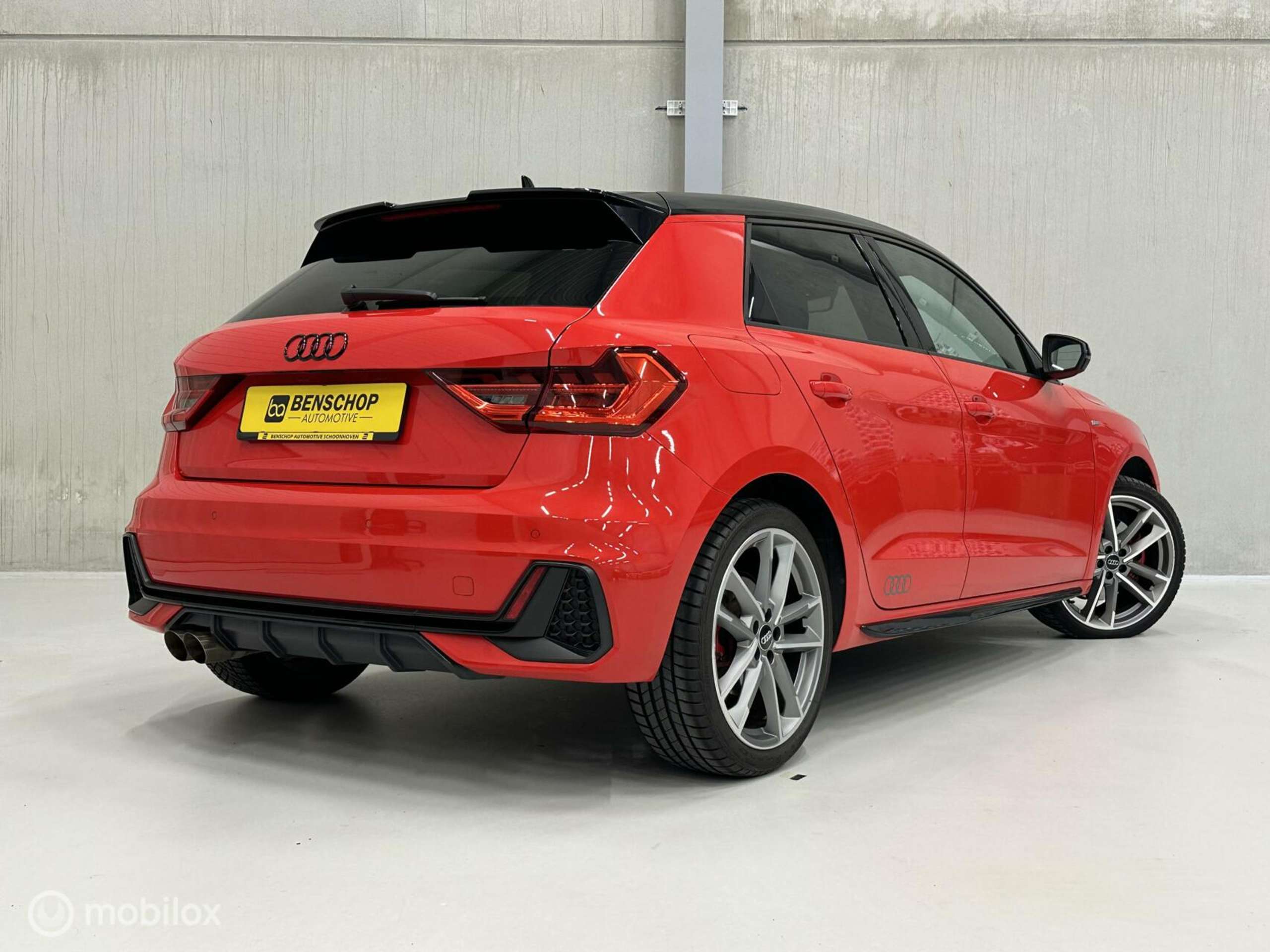 Audi - A1