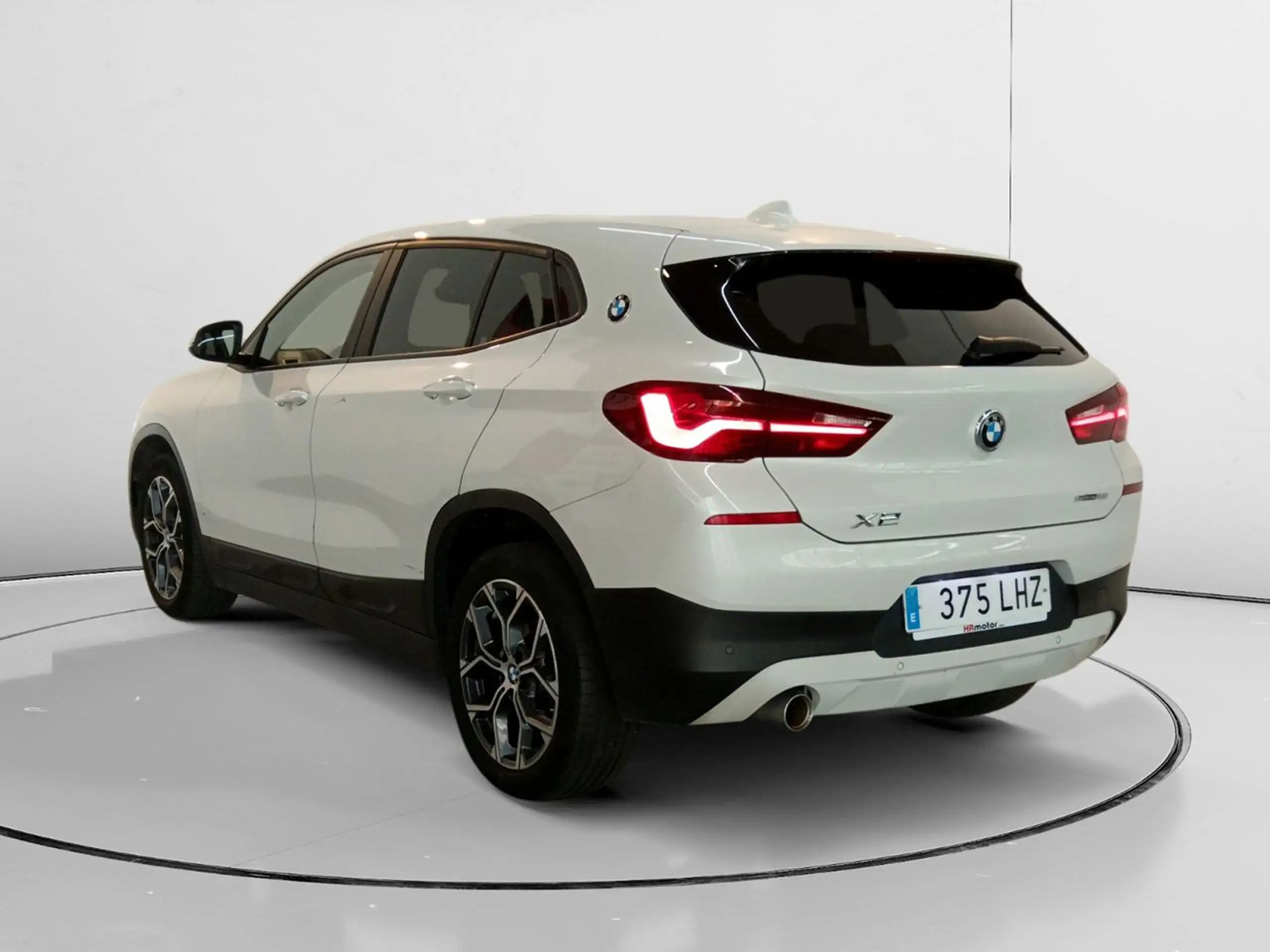 BMW - X2