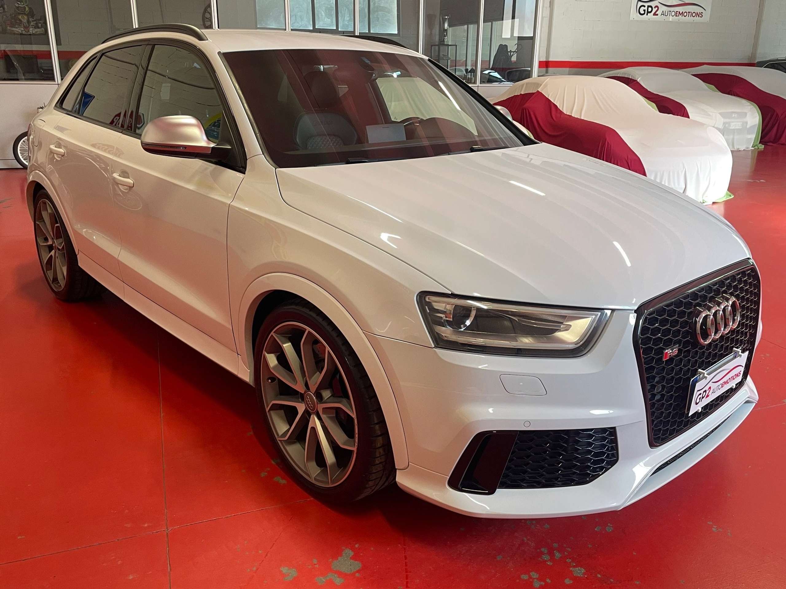 Audi - RS Q3