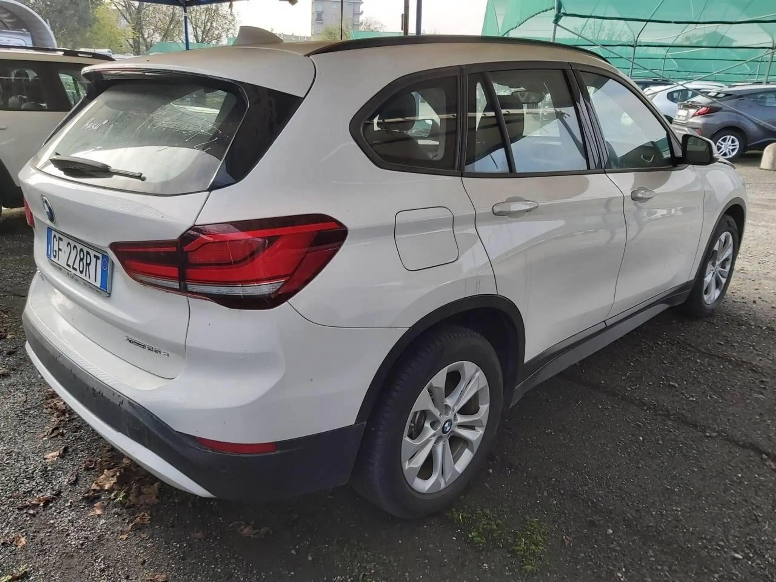 BMW - X1