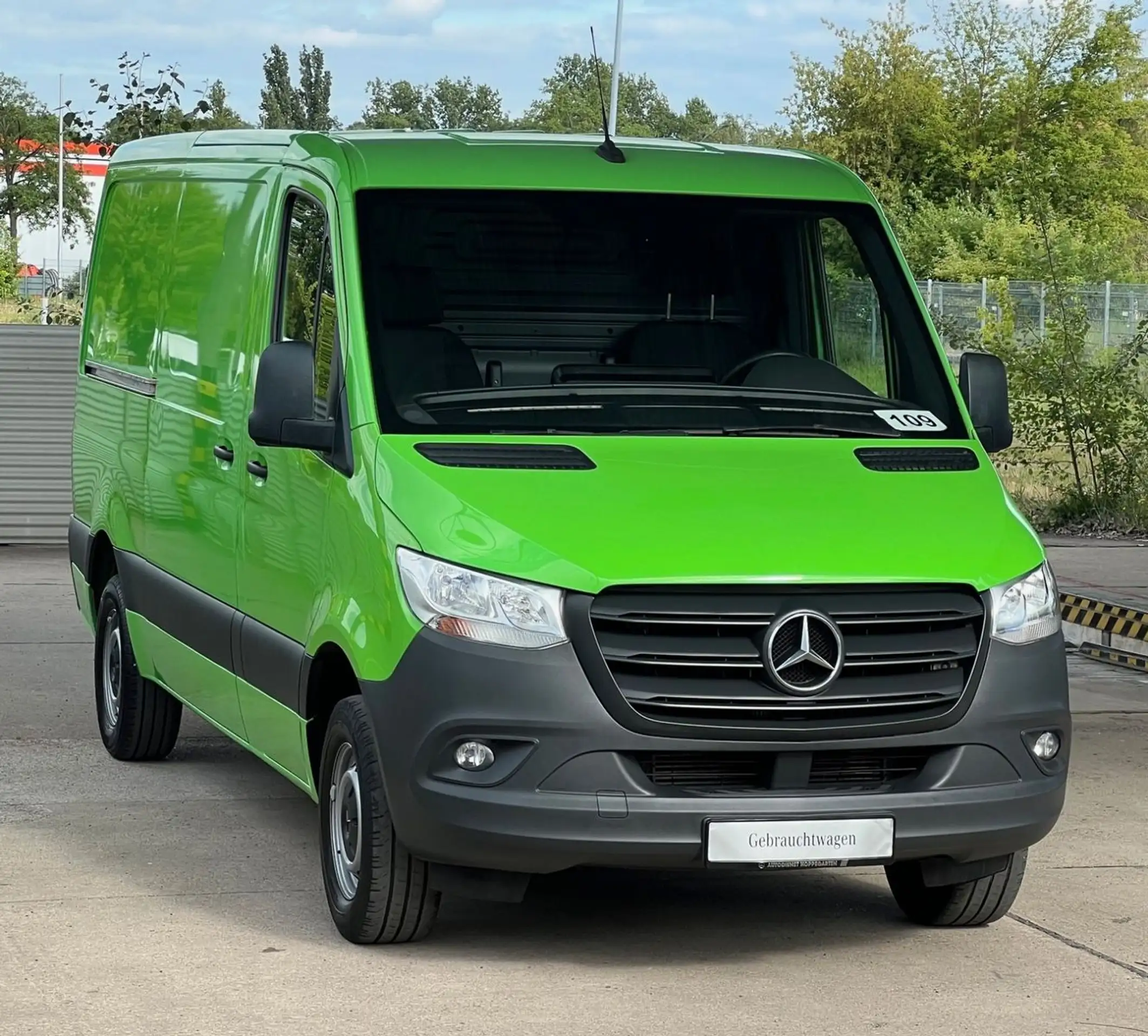 Mercedes-Benz - Sprinter