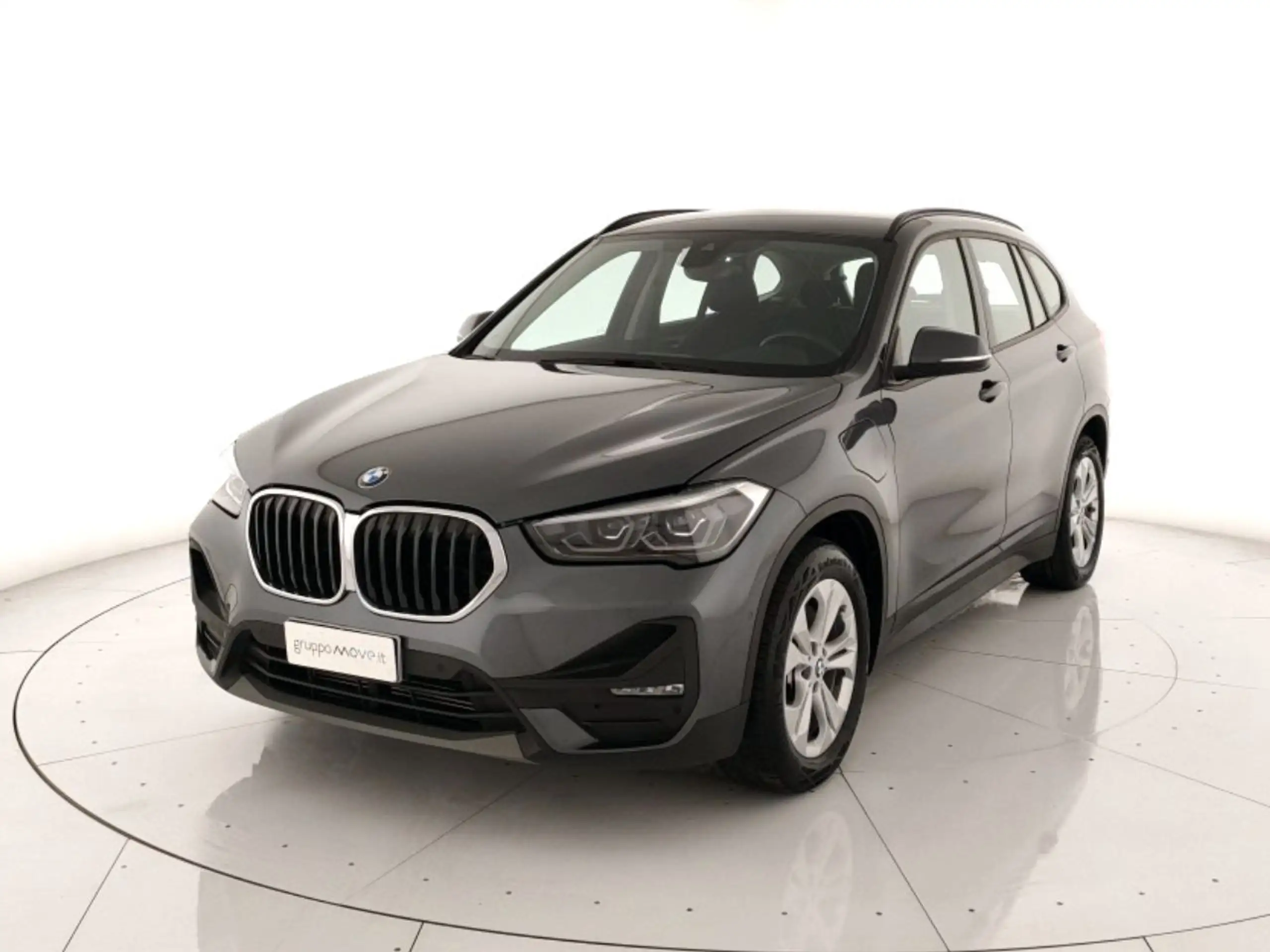 BMW - X1