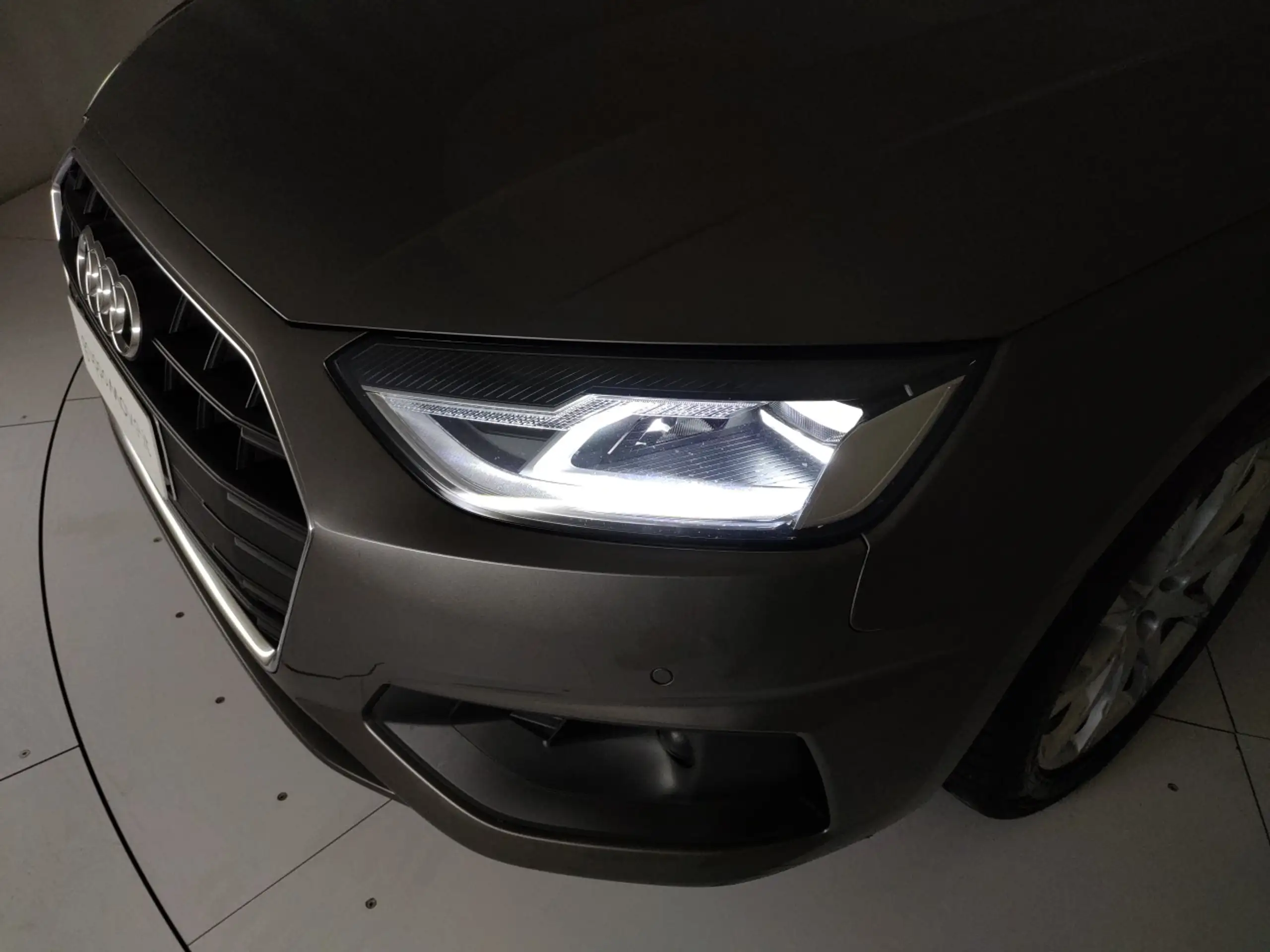 Audi - A4