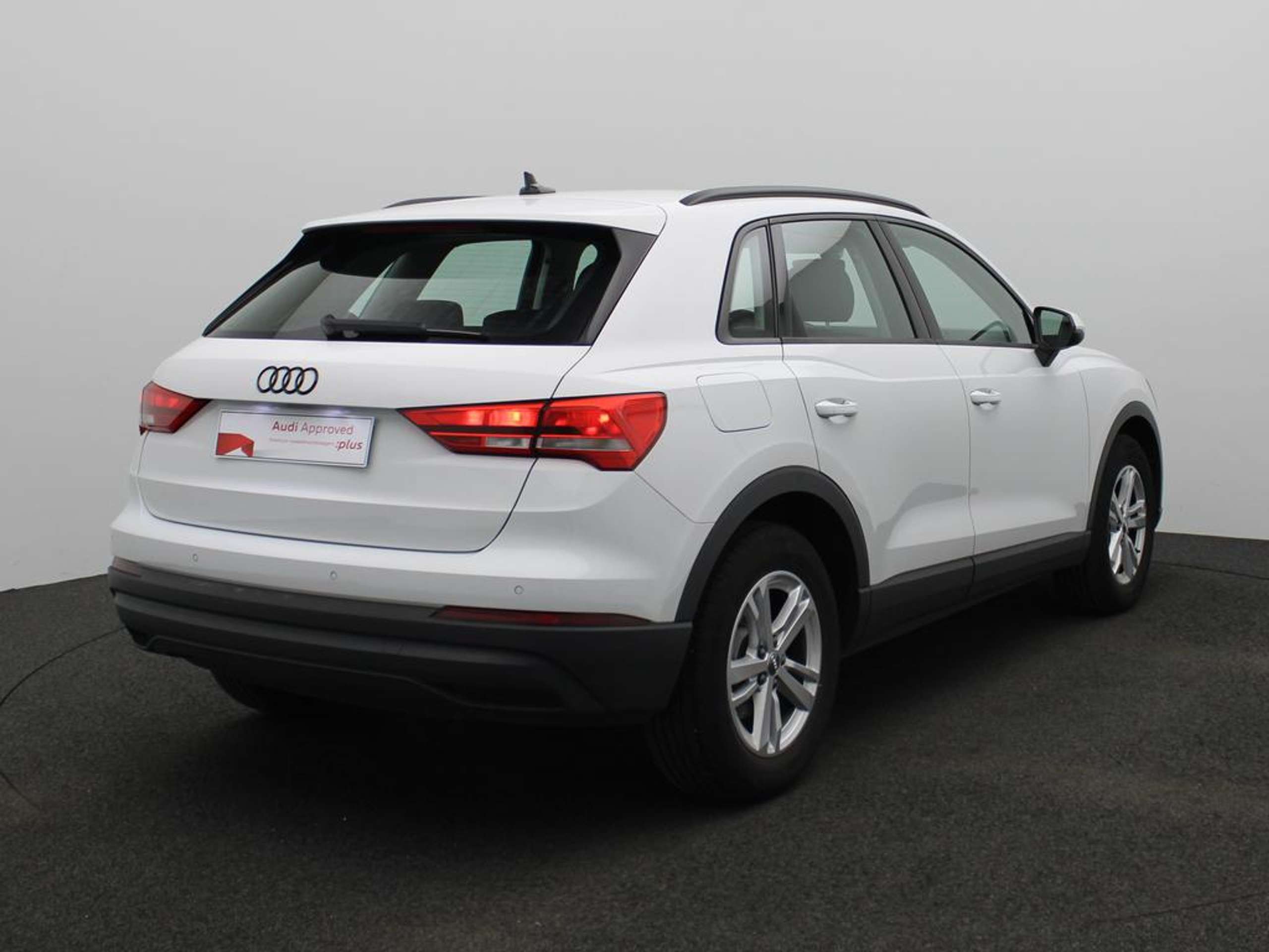 Audi - Q3