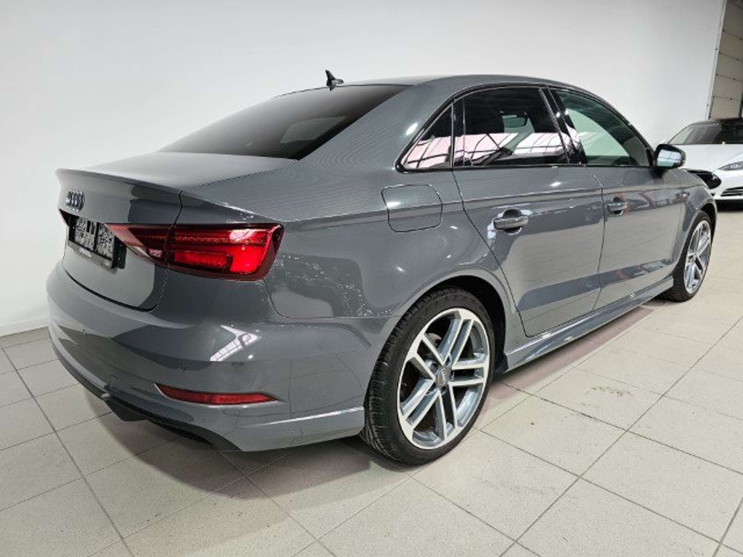 Audi - A3