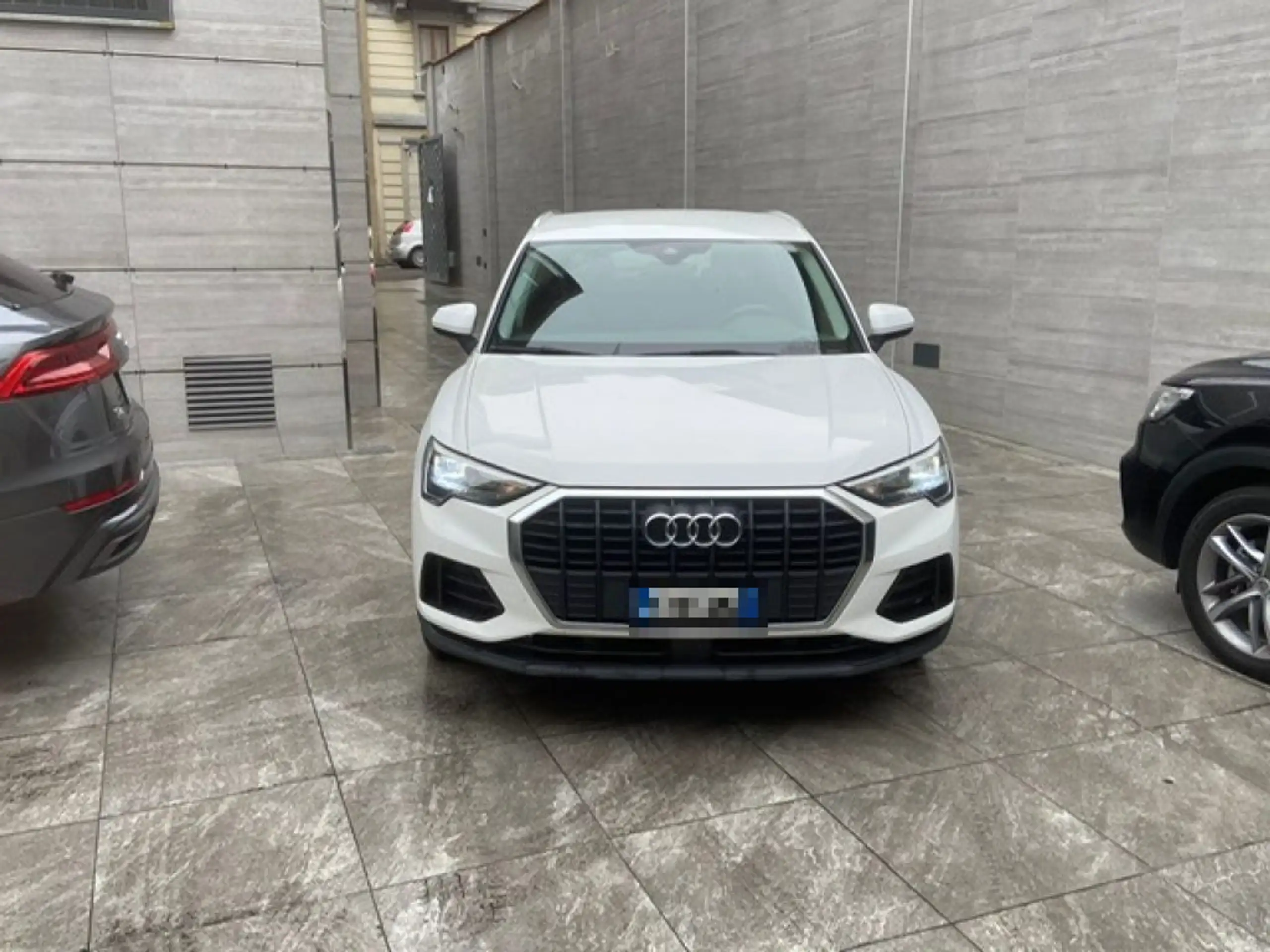 Audi - Q3