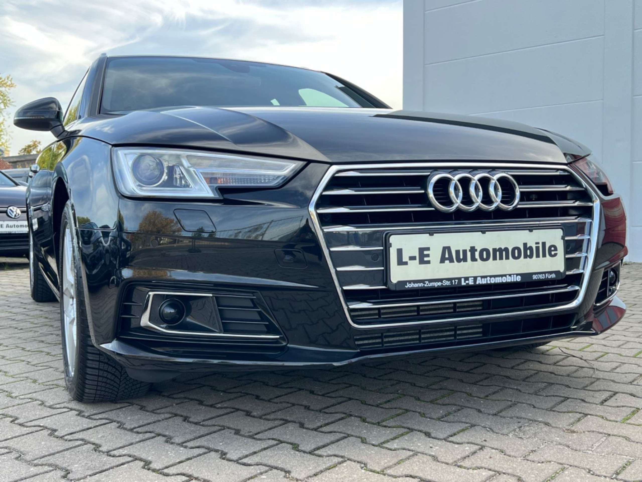 Audi - A4