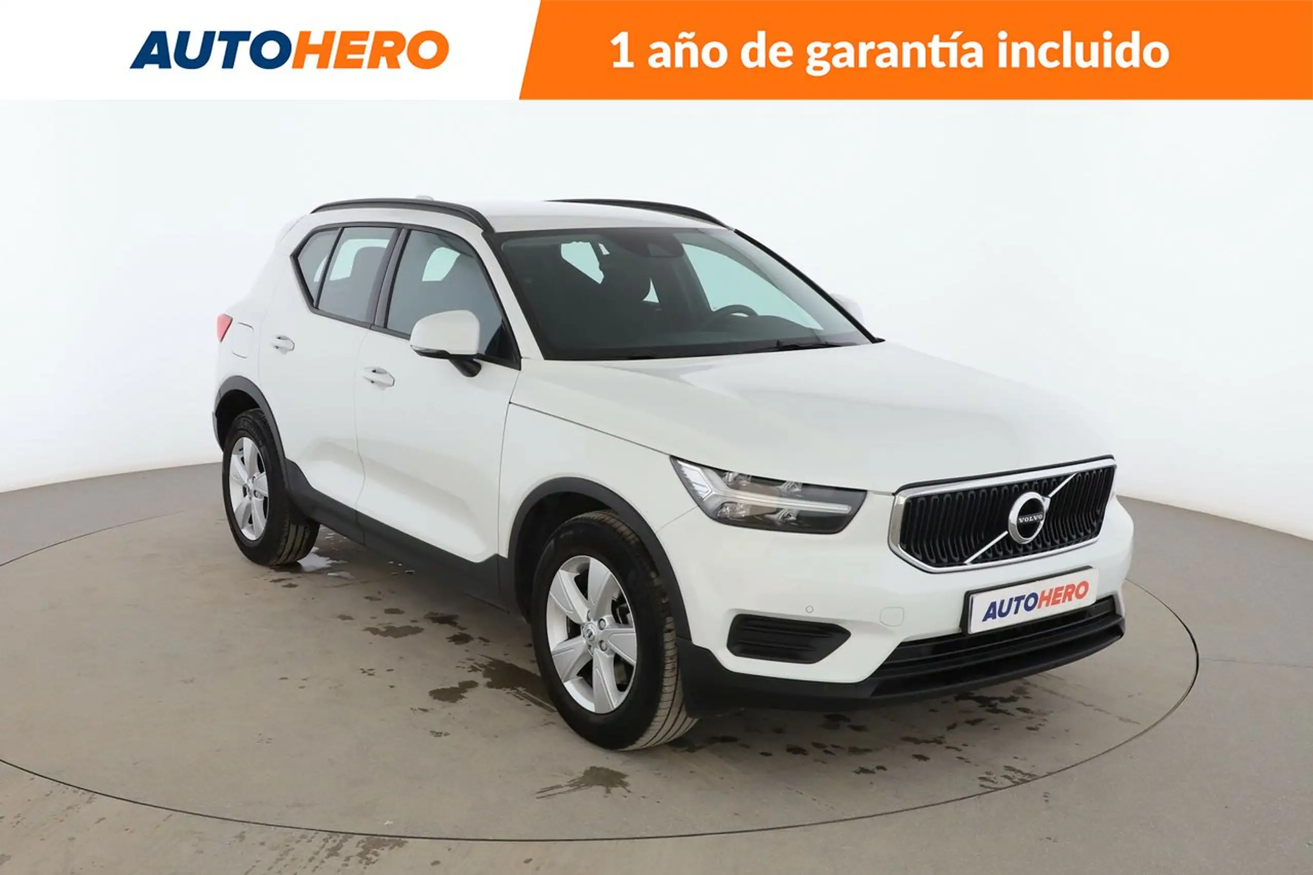 Volvo - XC40