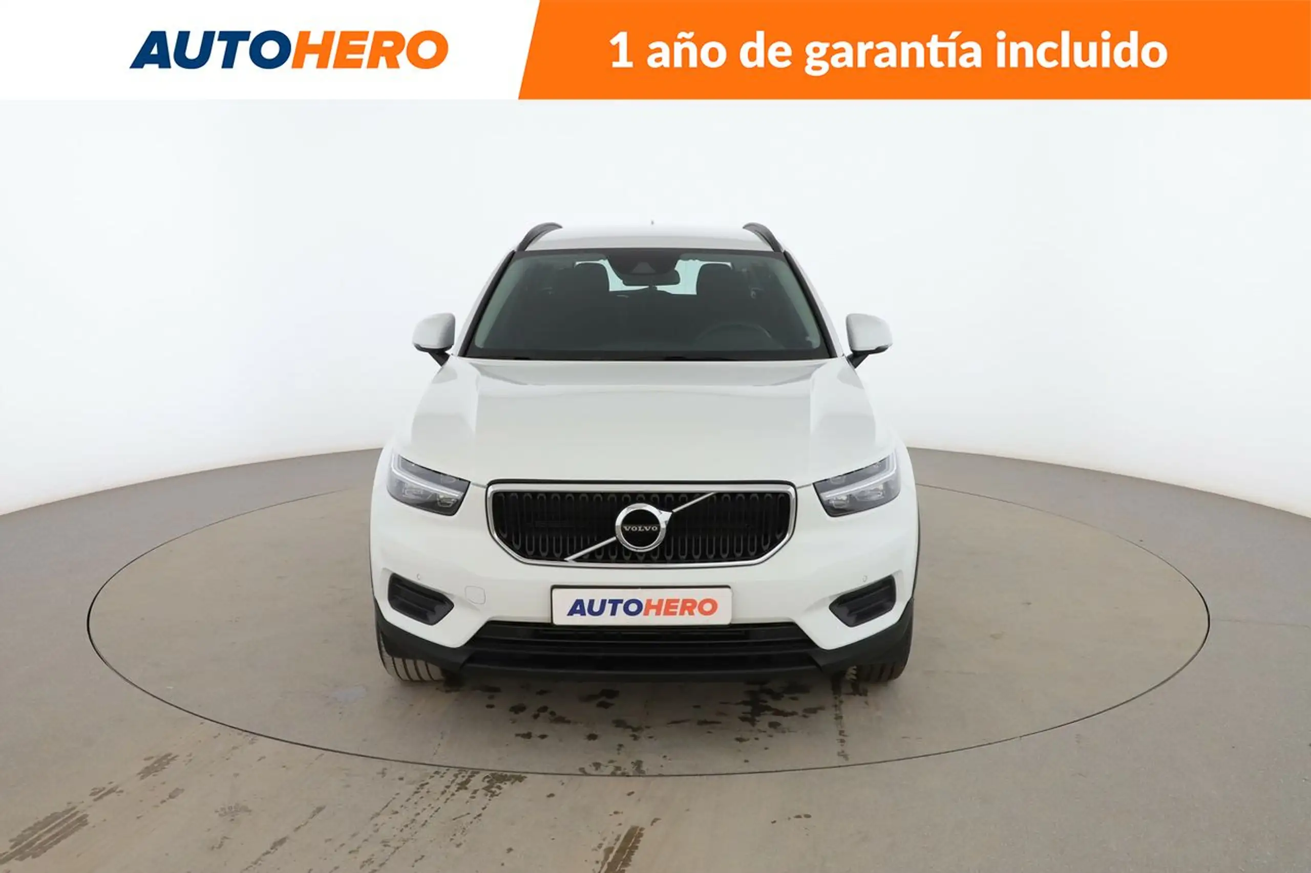 Volvo - XC40