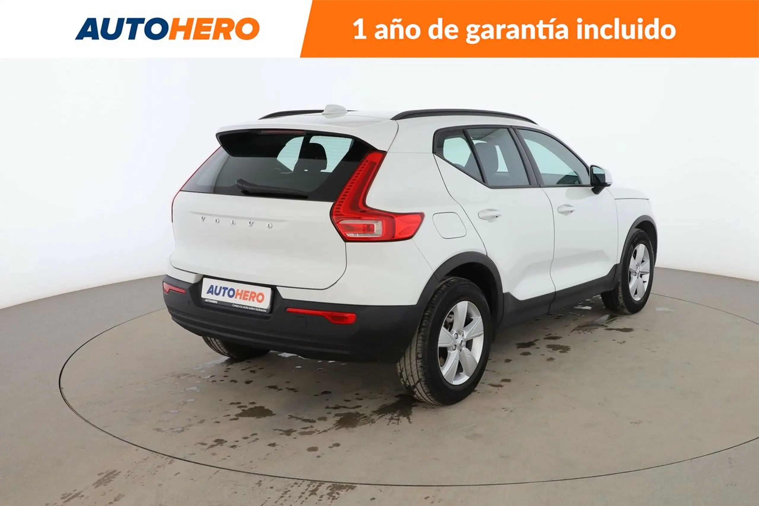 Volvo - XC40