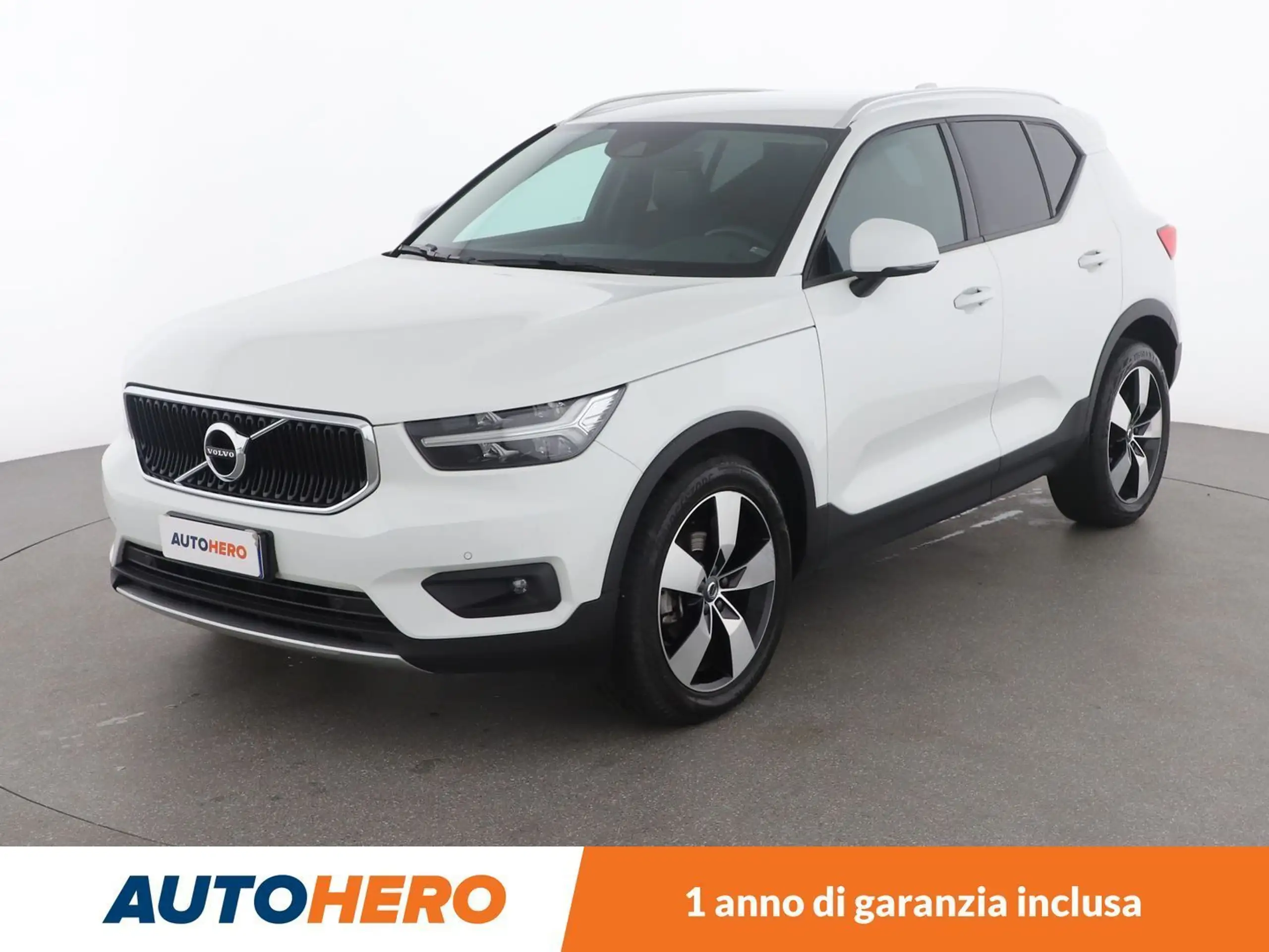 Volvo - XC40