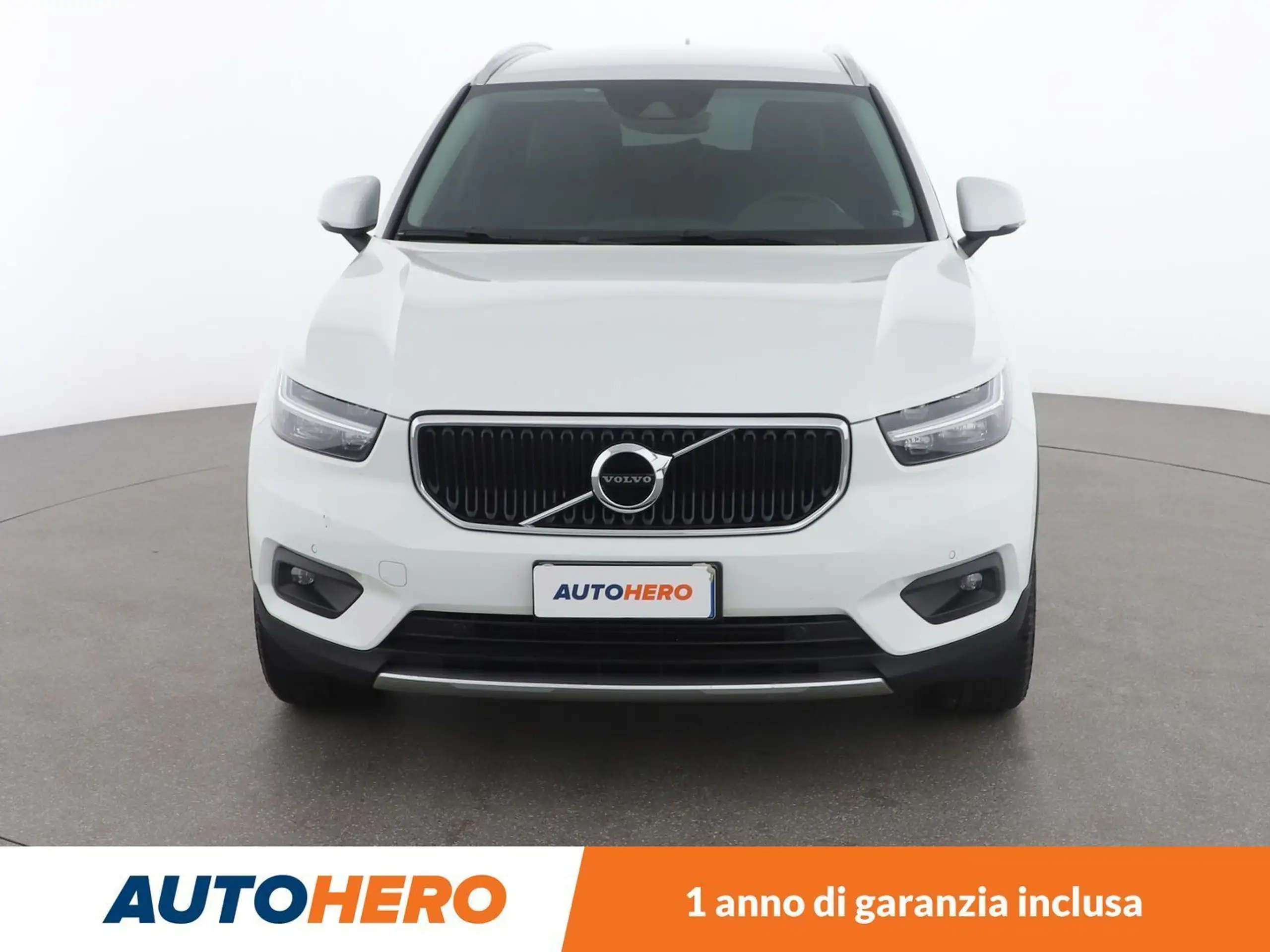 Volvo - XC40