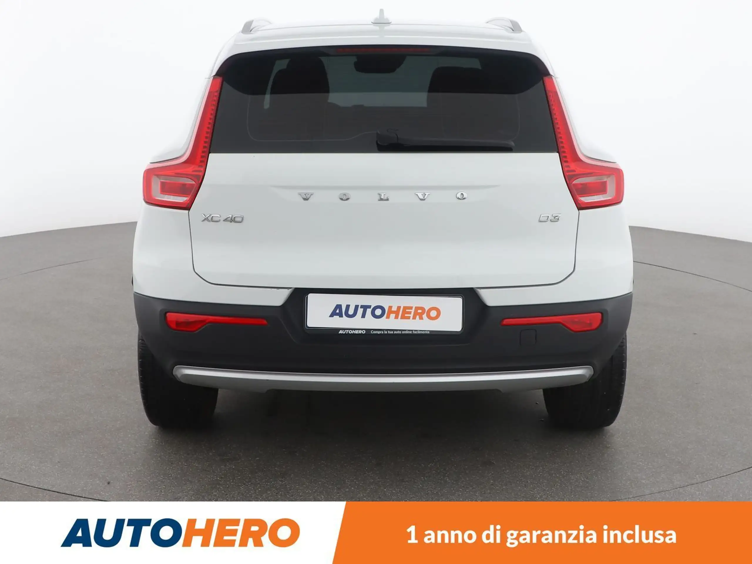 Volvo - XC40