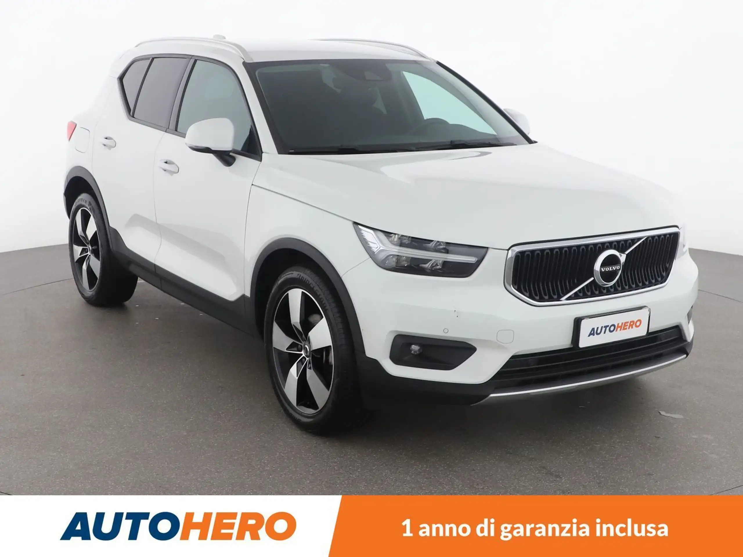 Volvo - XC40