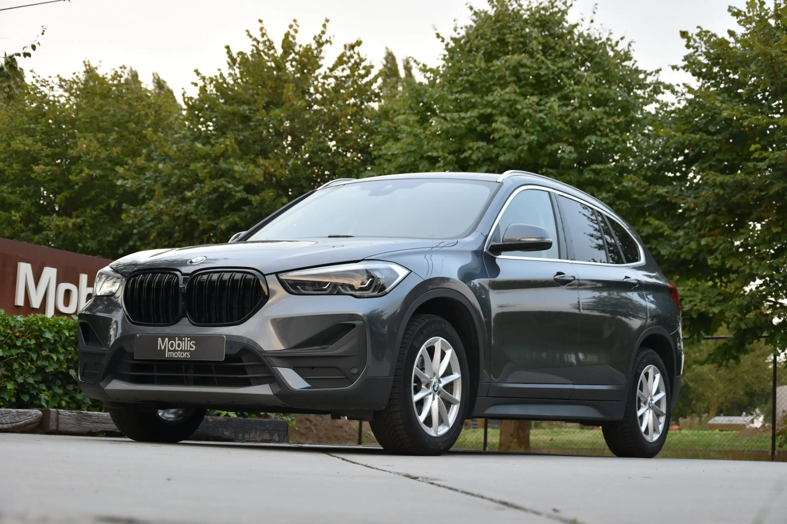 BMW - X1