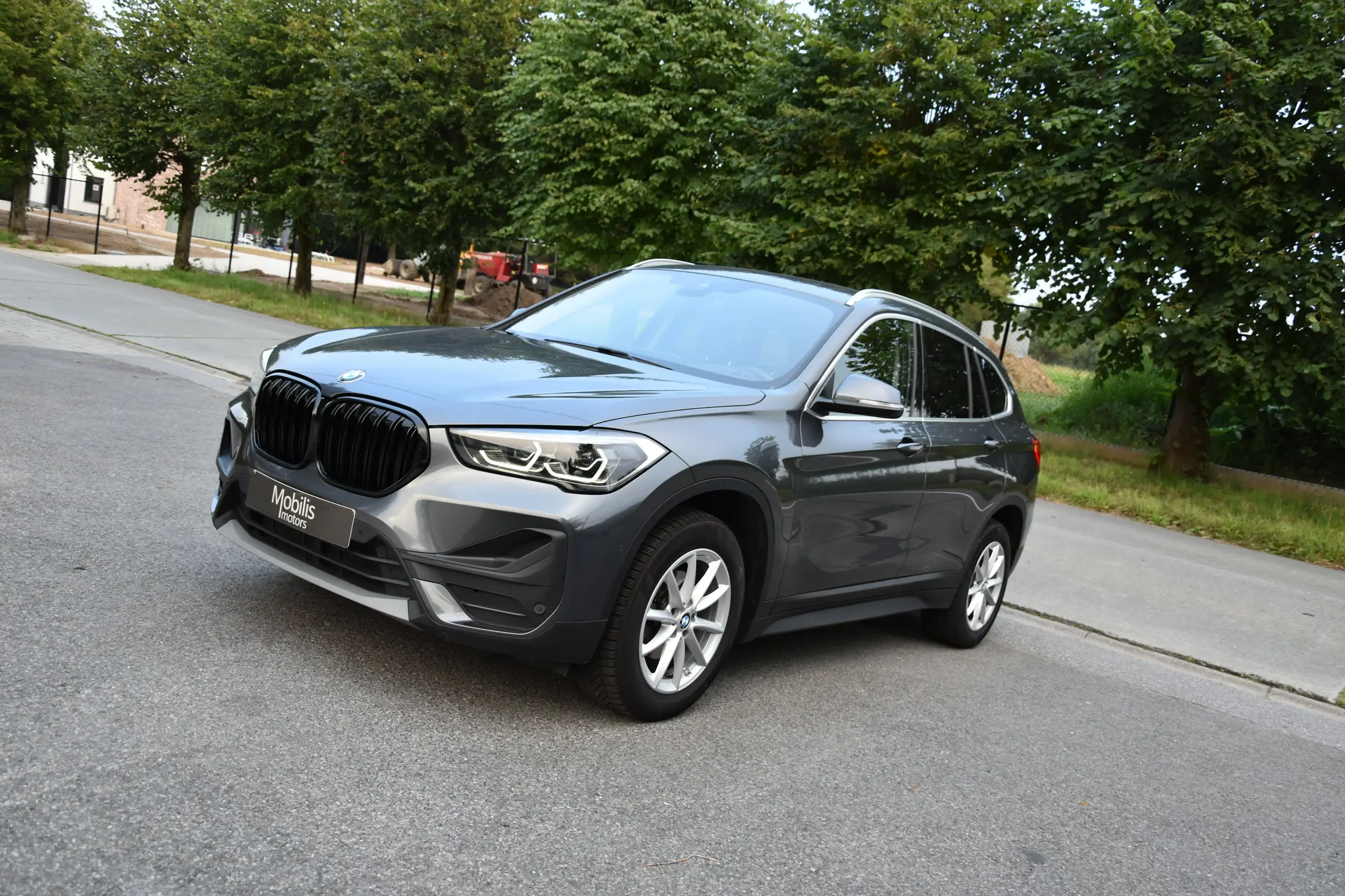 BMW - X1