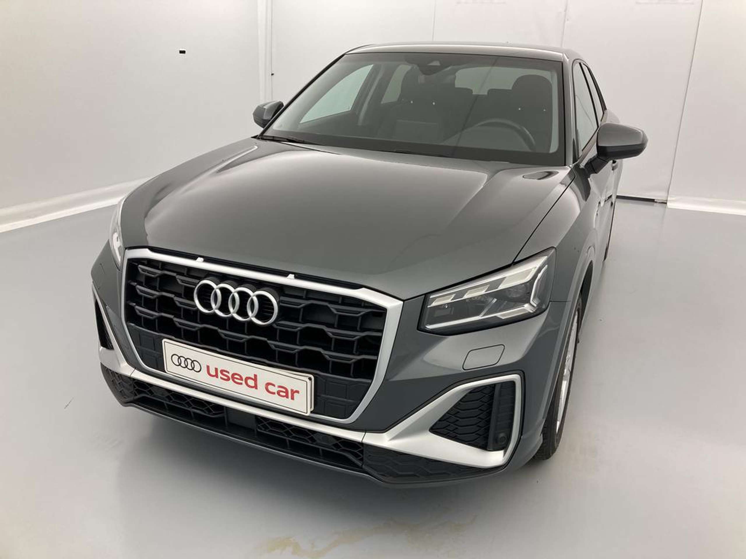 Audi - Q2