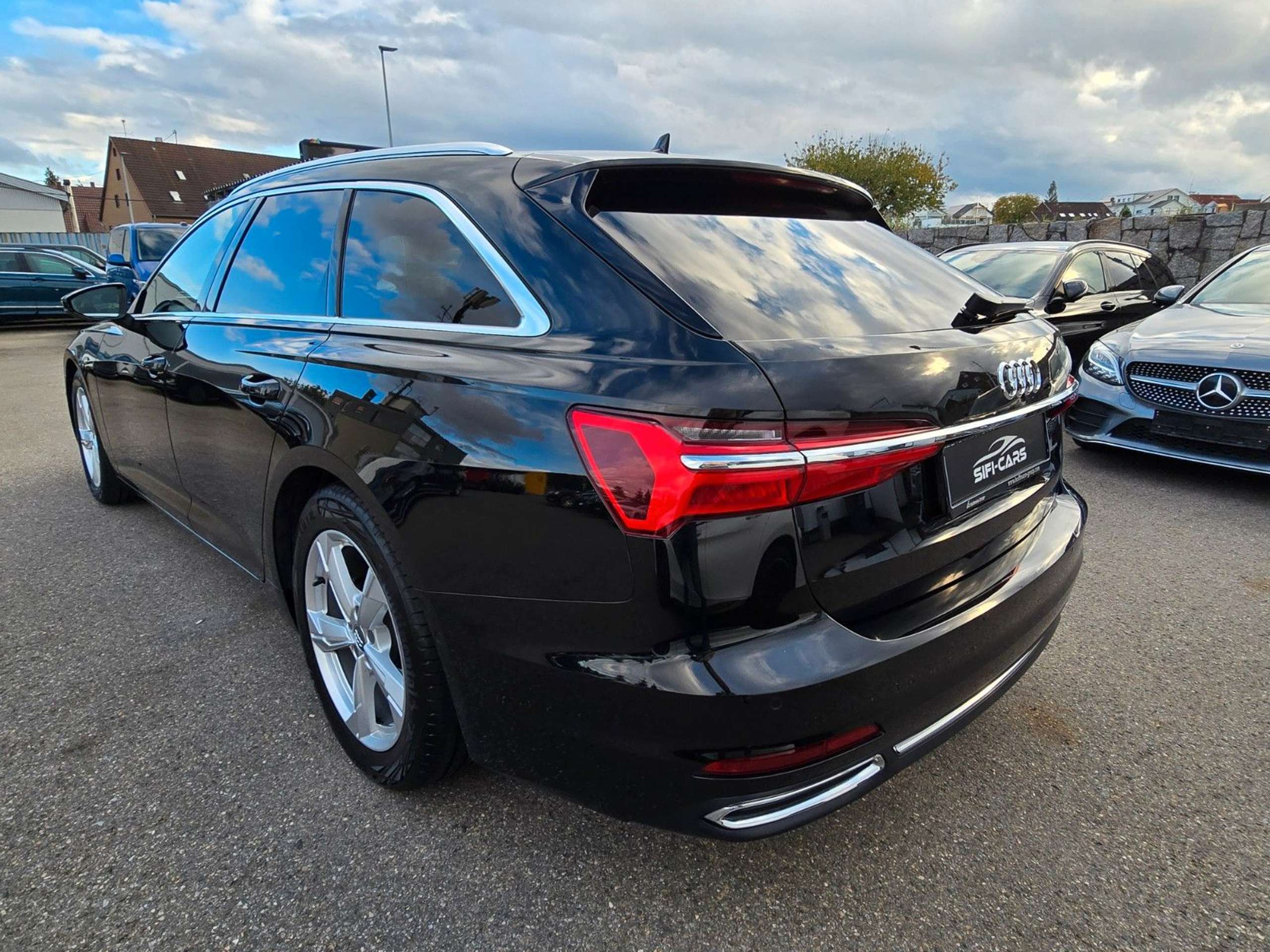 Audi - A6