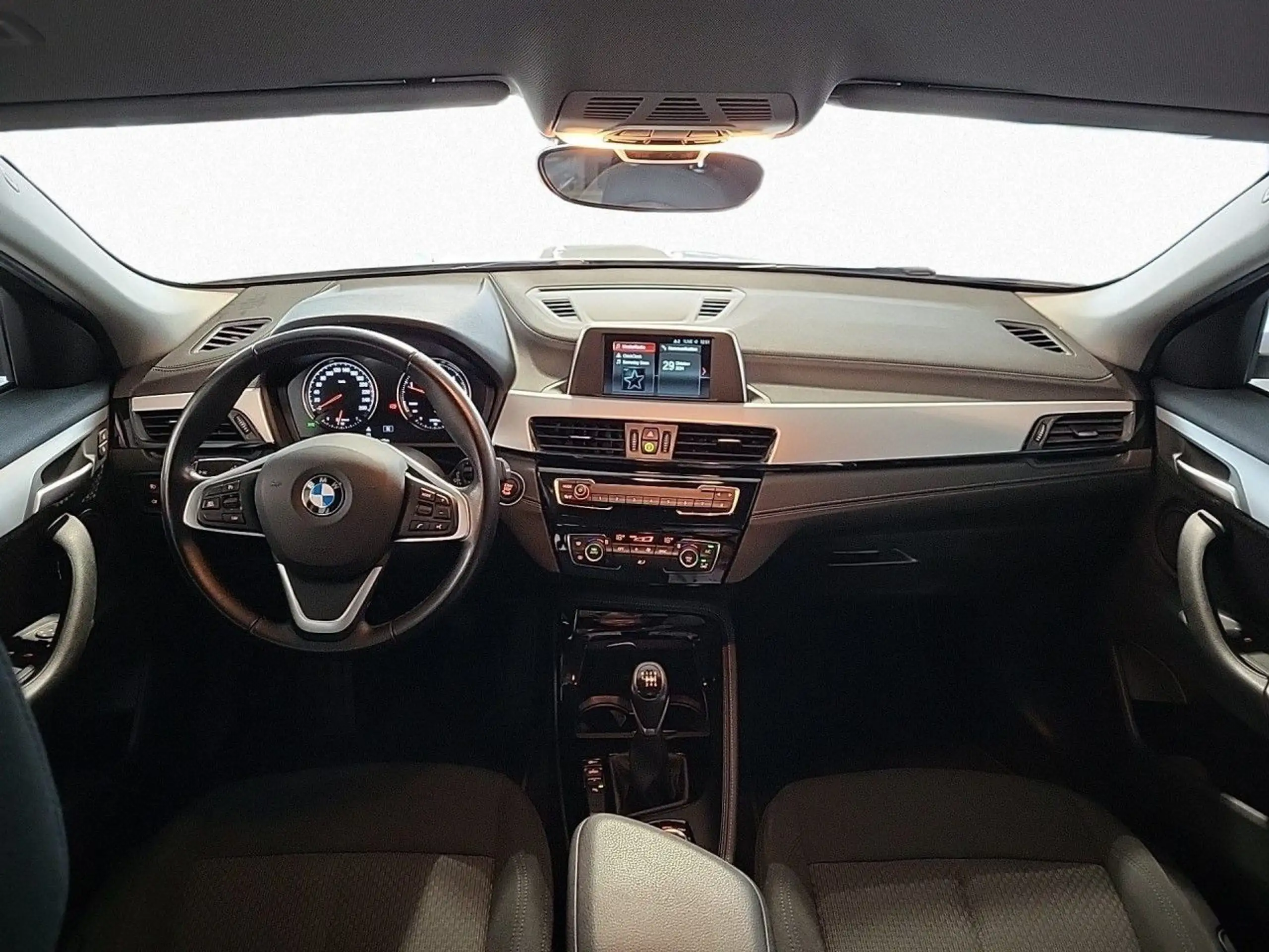 BMW - X2