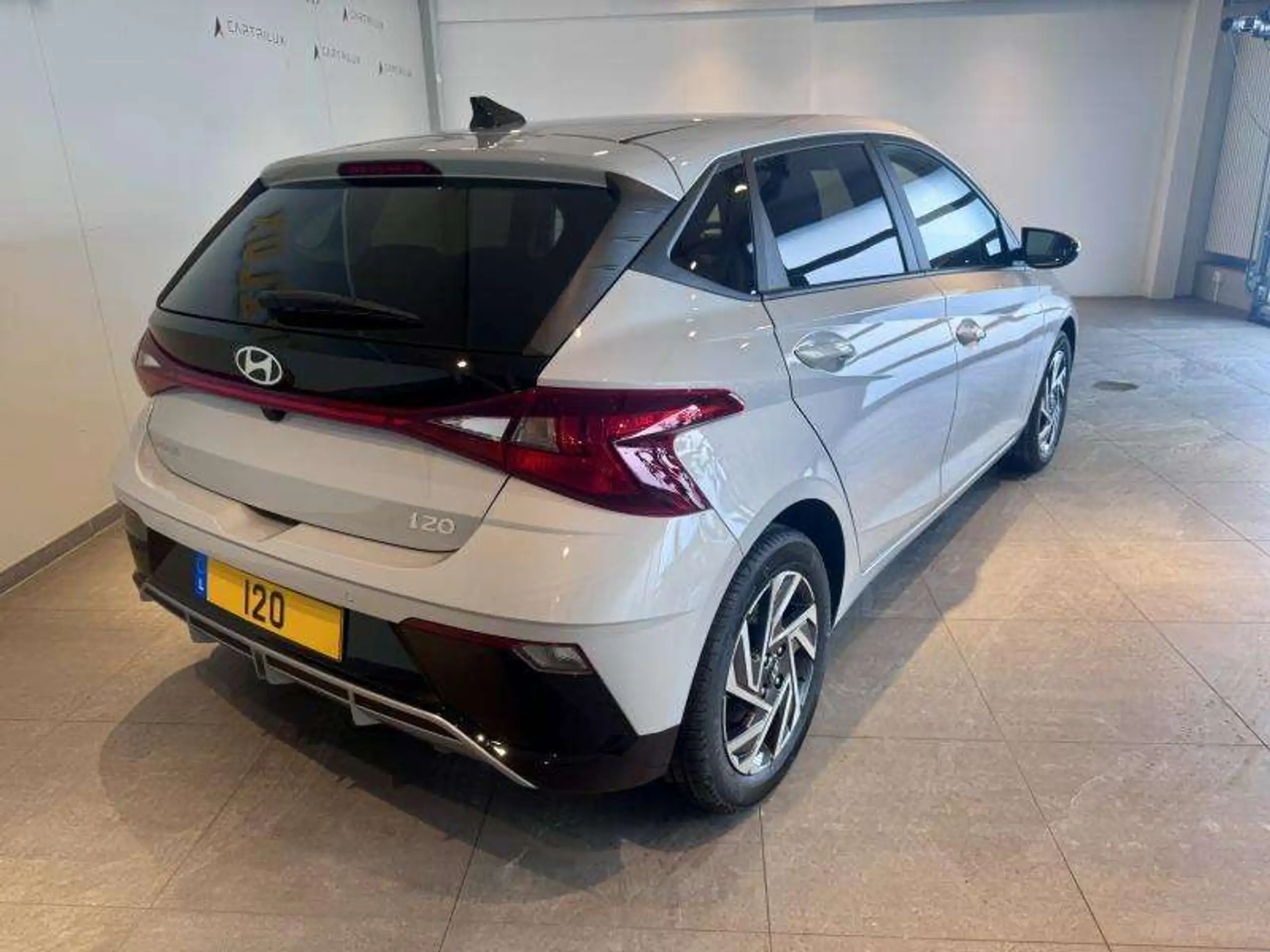 Hyundai - i20