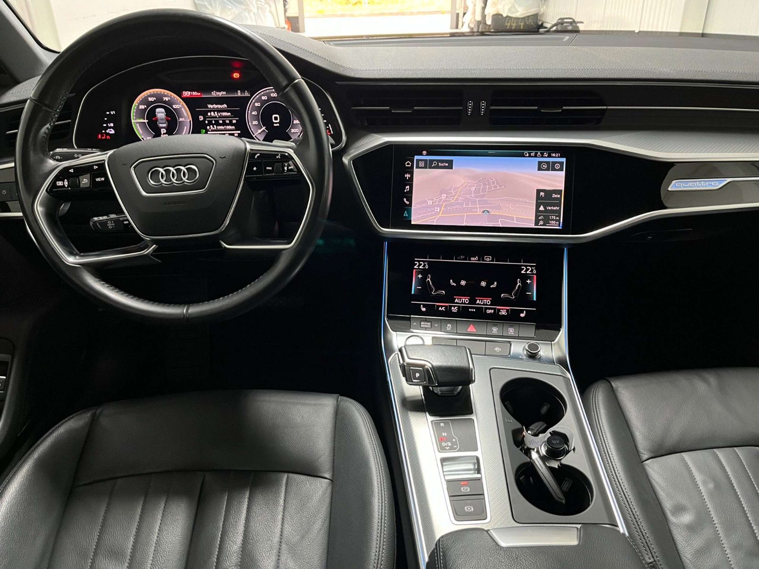 Audi - A6