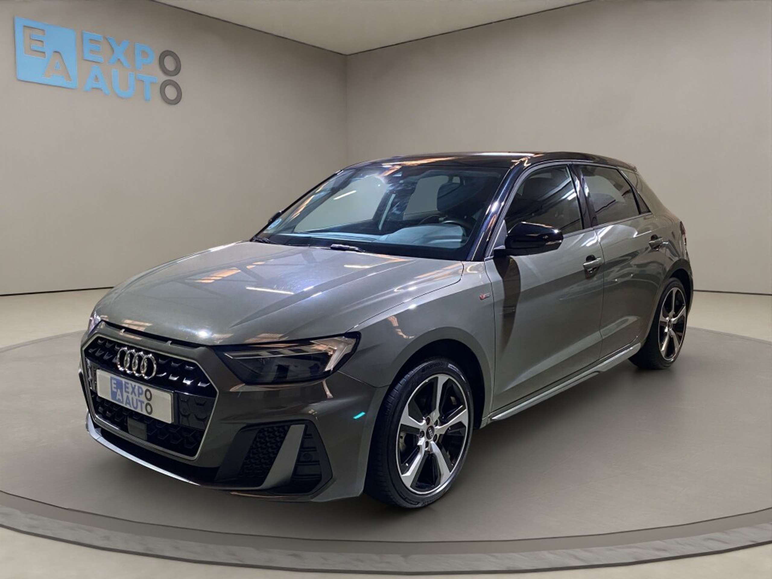 Audi - A1