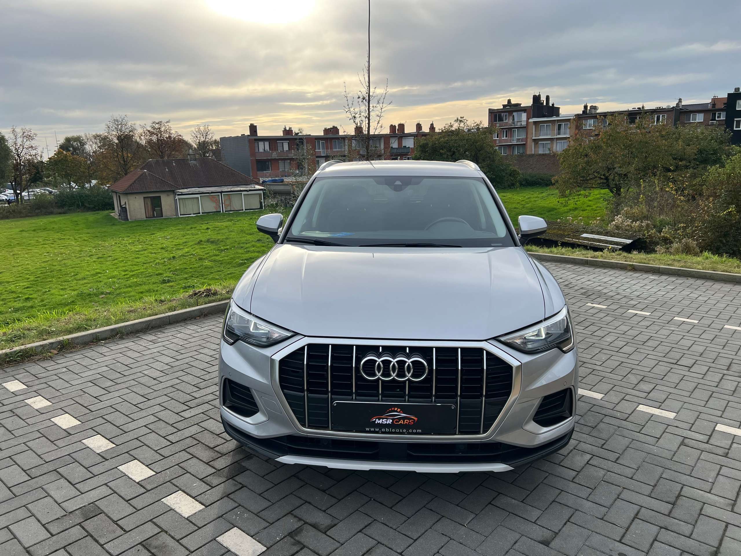 Audi - Q3