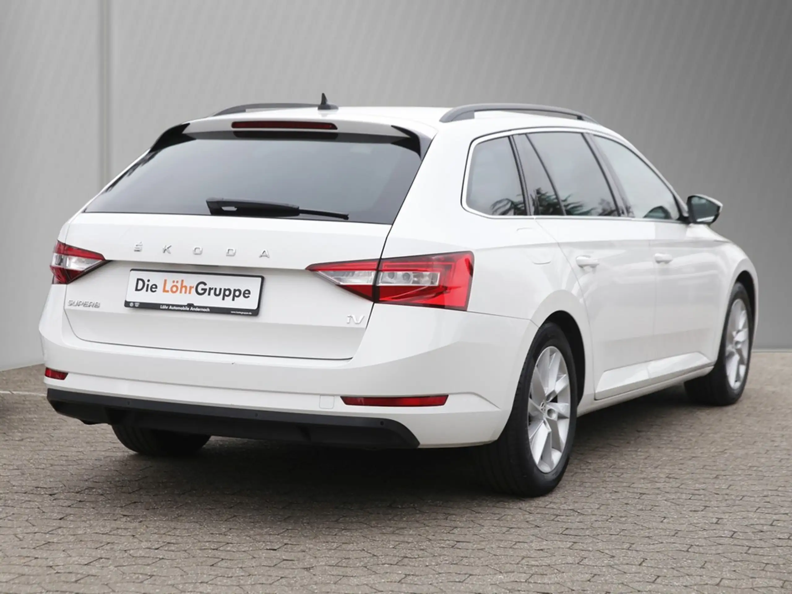 Skoda - Superb