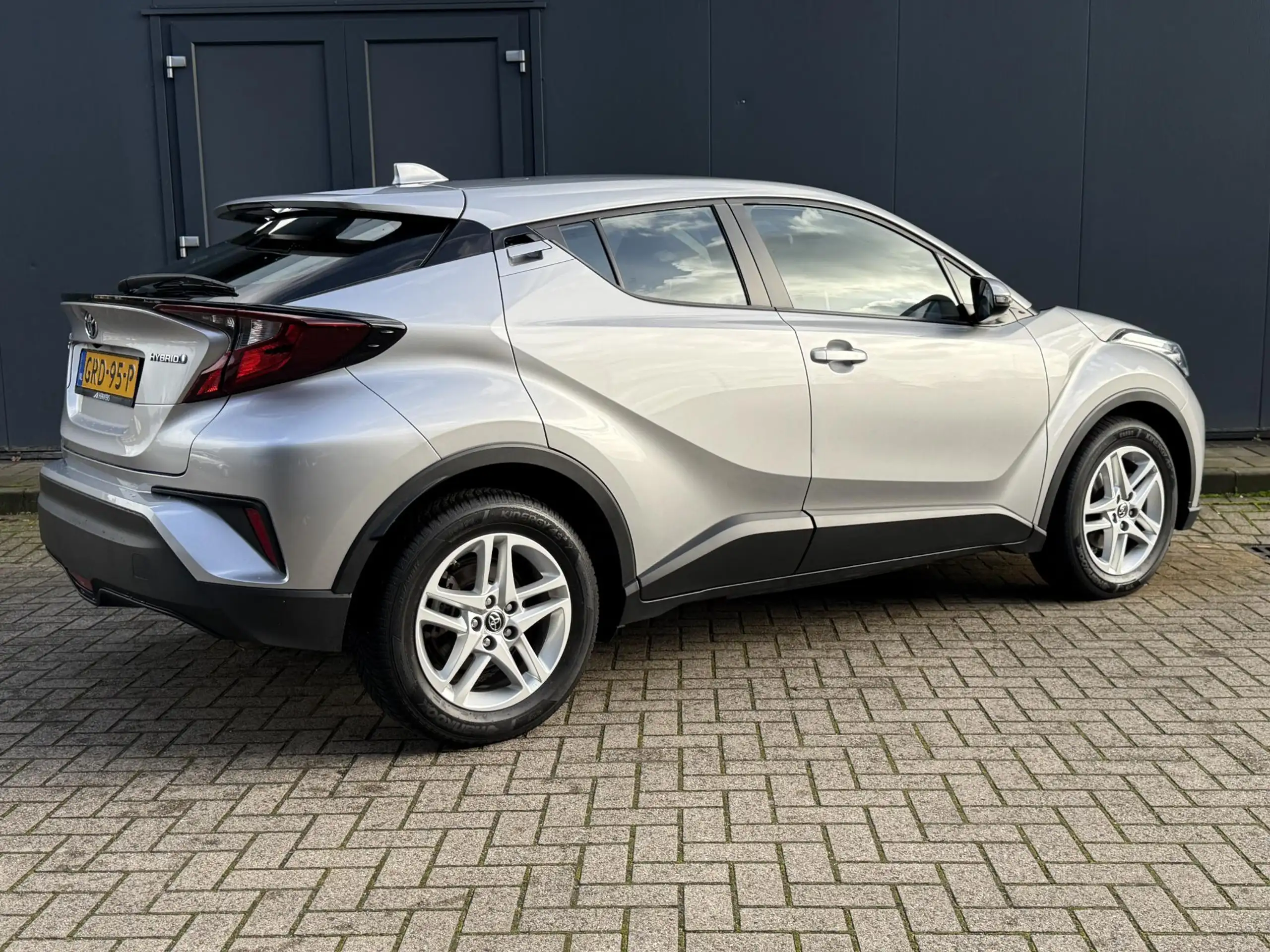 Toyota - C-HR