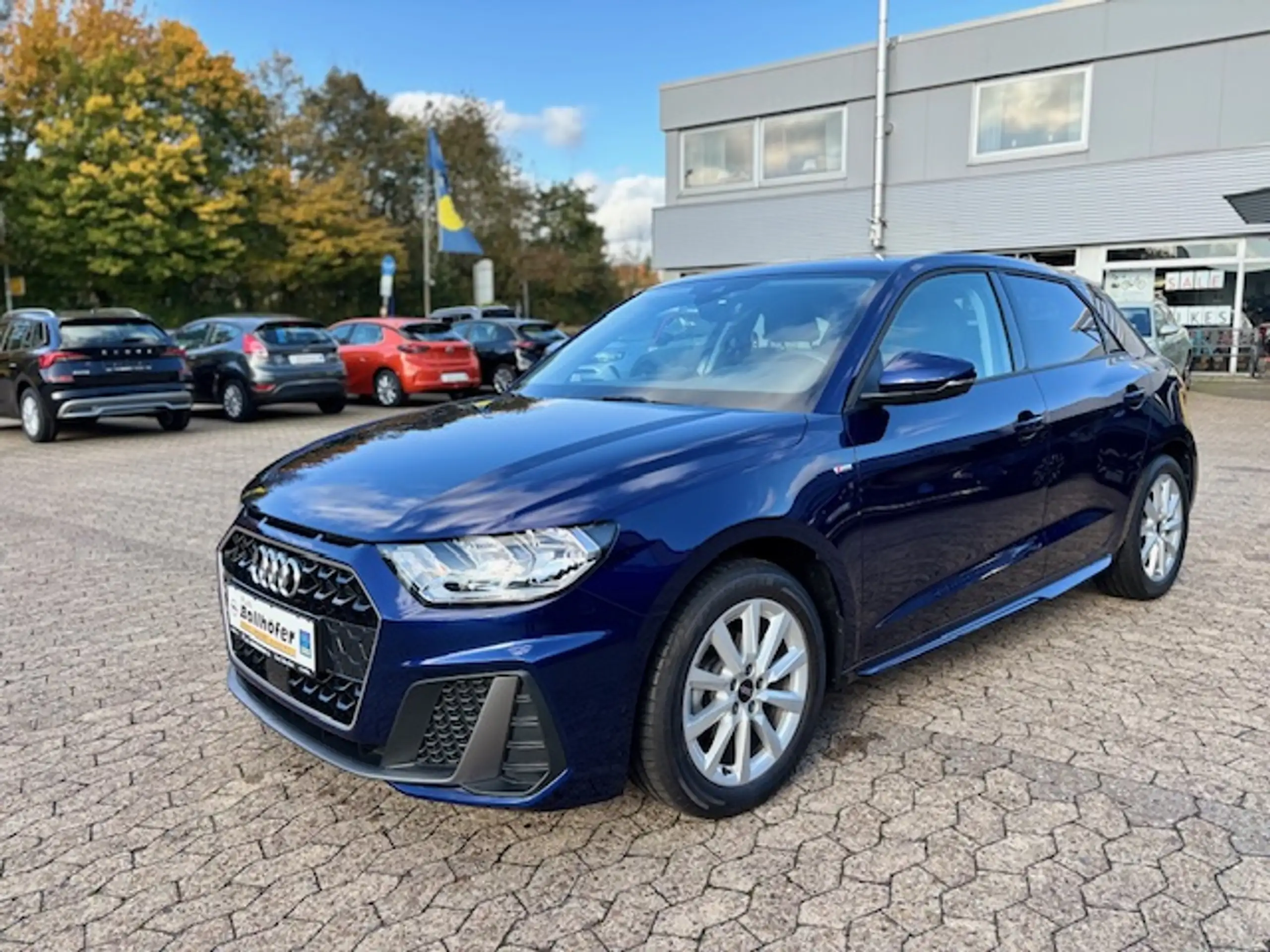 Audi - A1