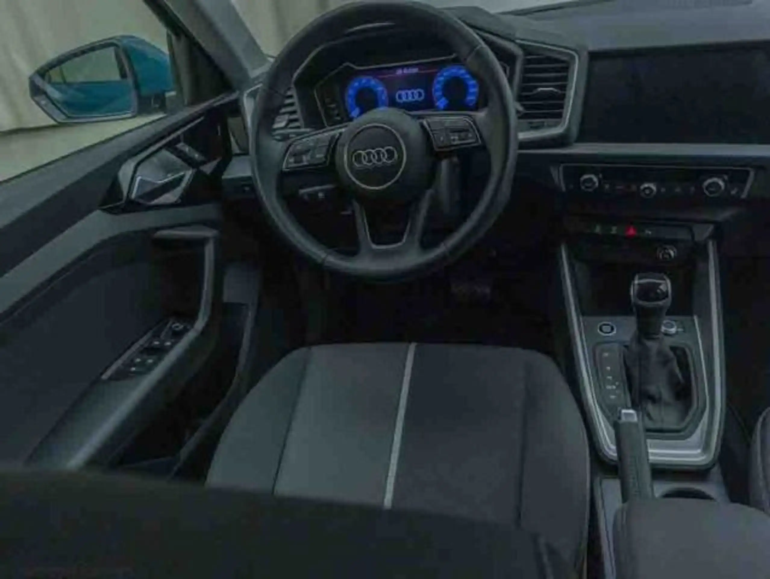 Audi - A1