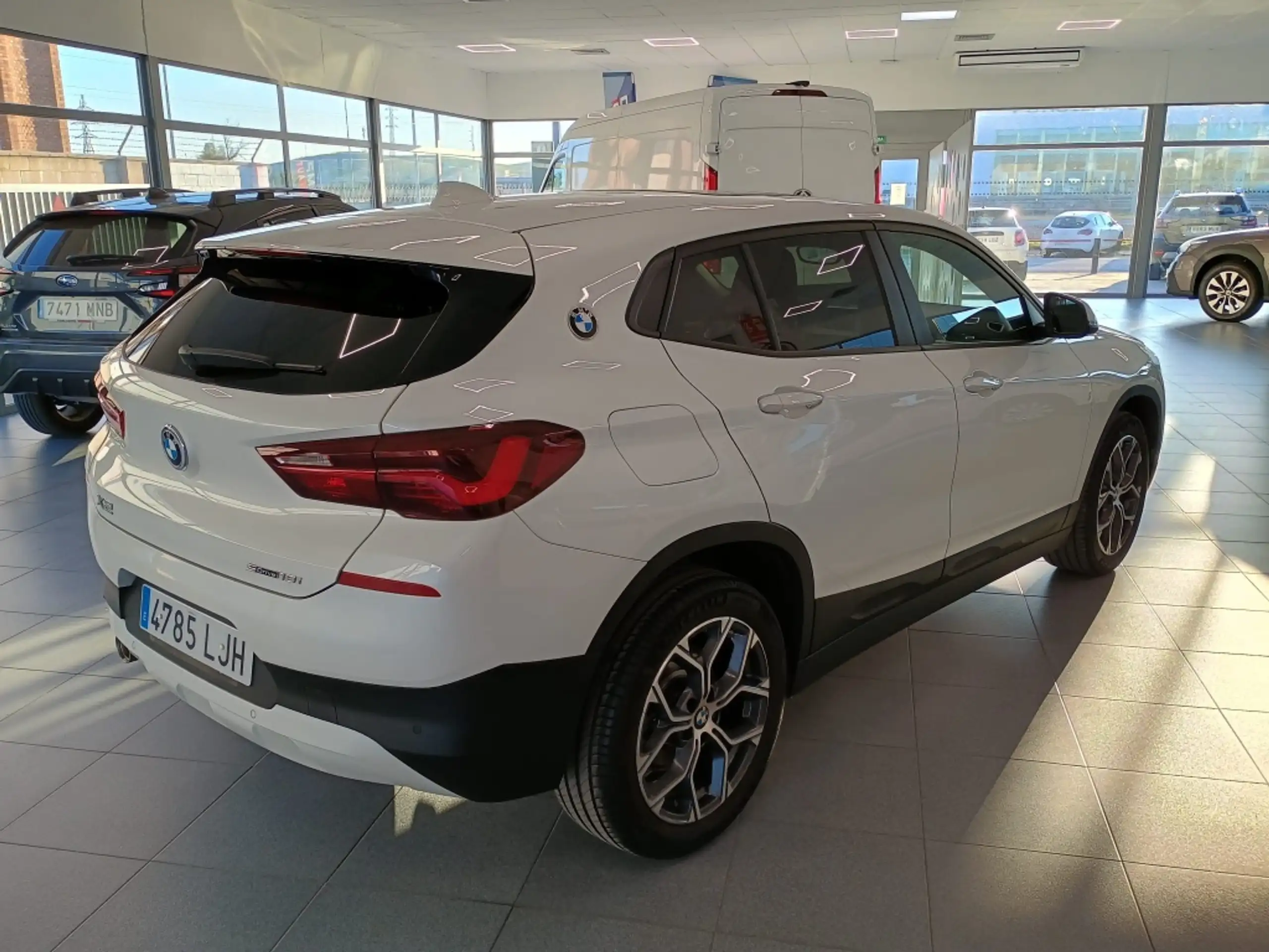 BMW - X2