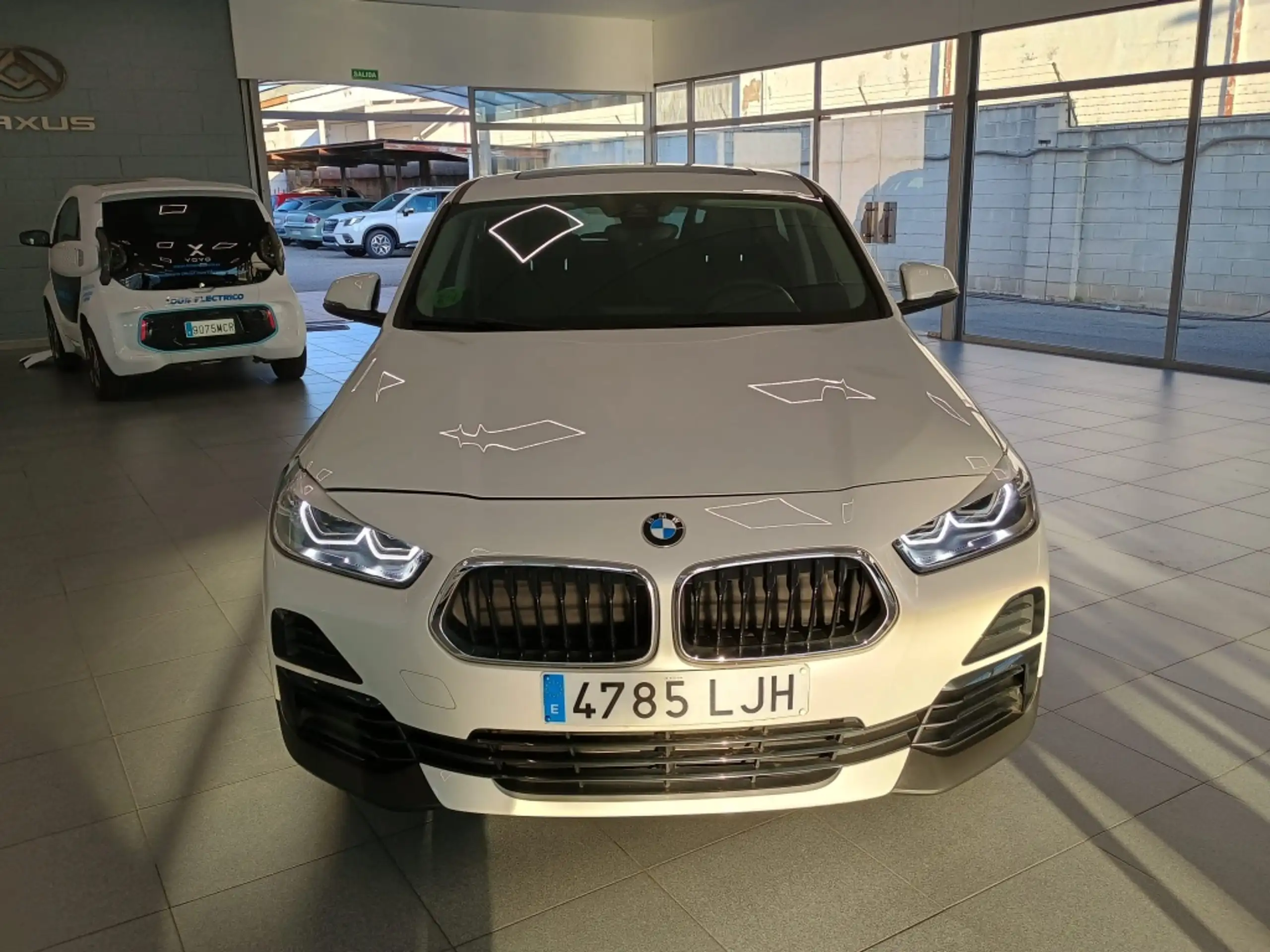 BMW - X2