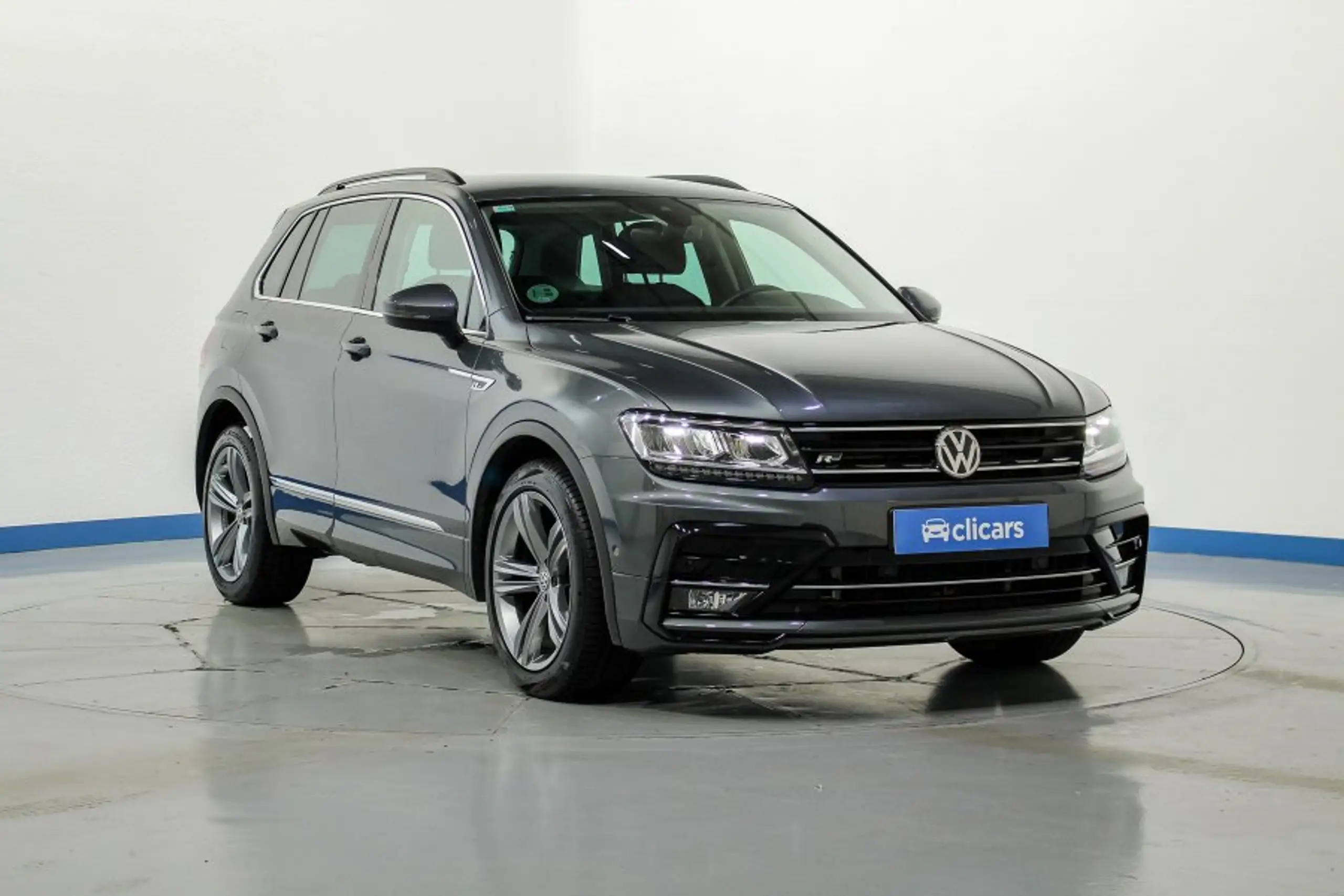 Volkswagen - Tiguan