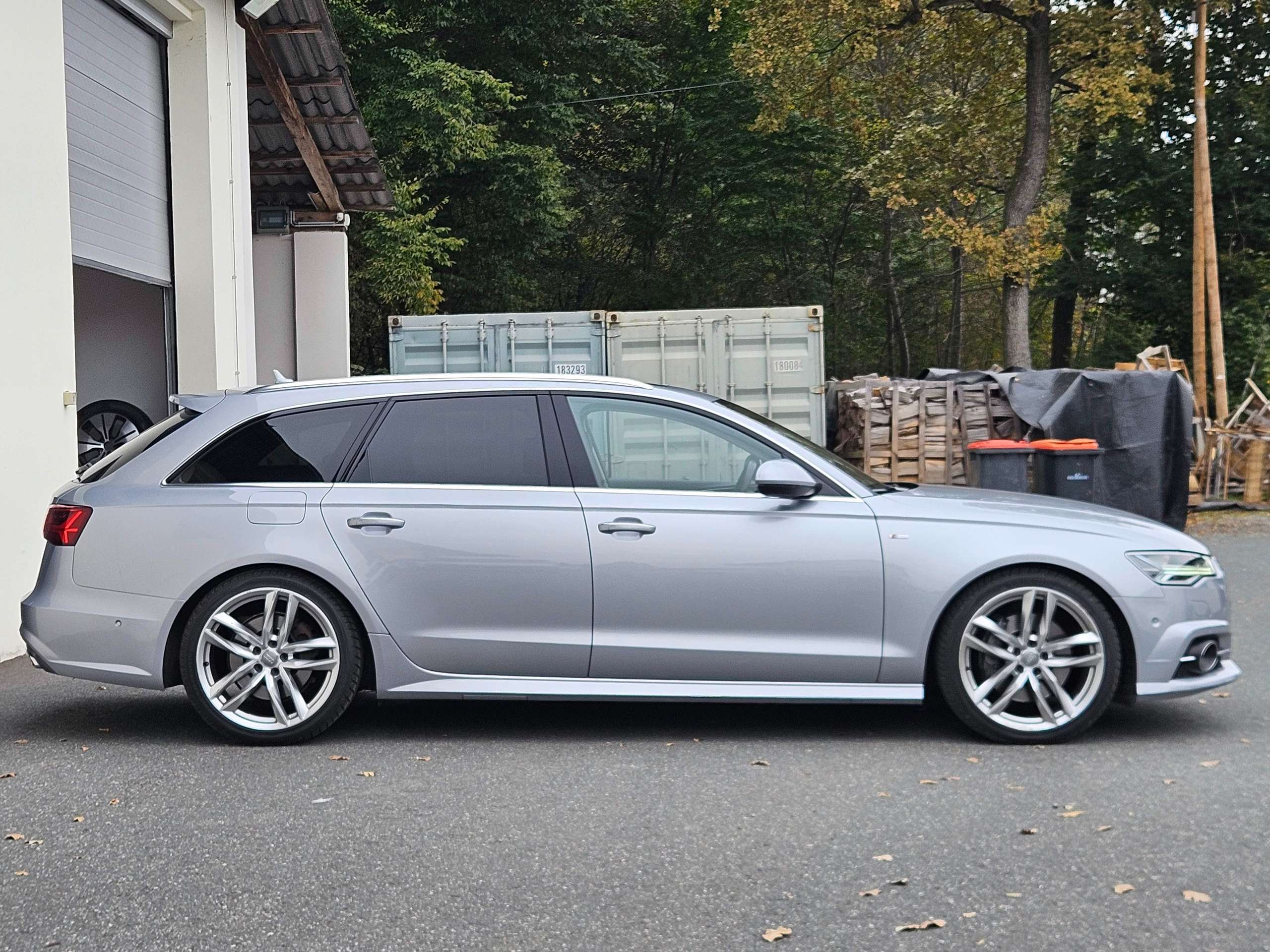 Audi - A6