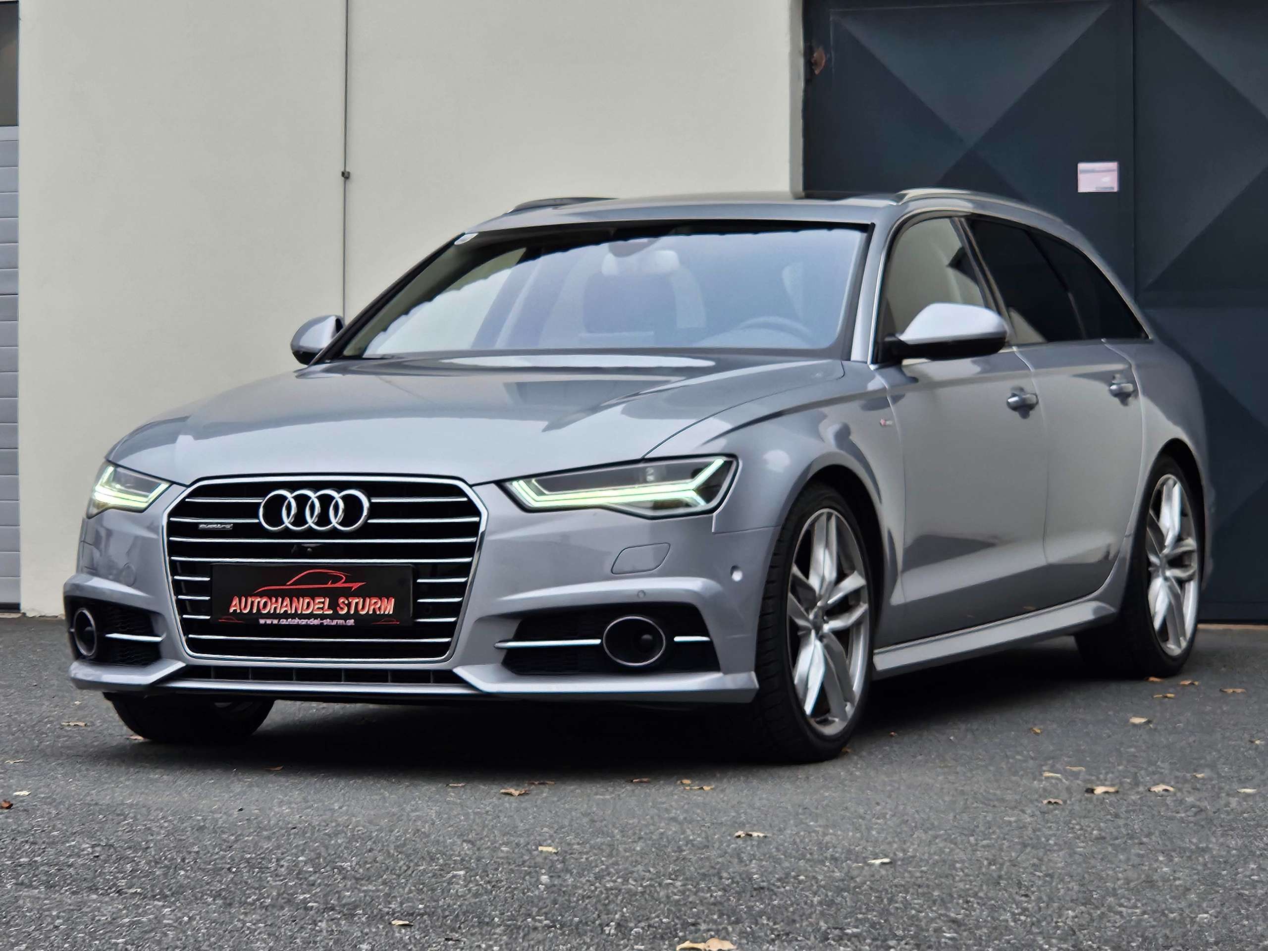 Audi - A6