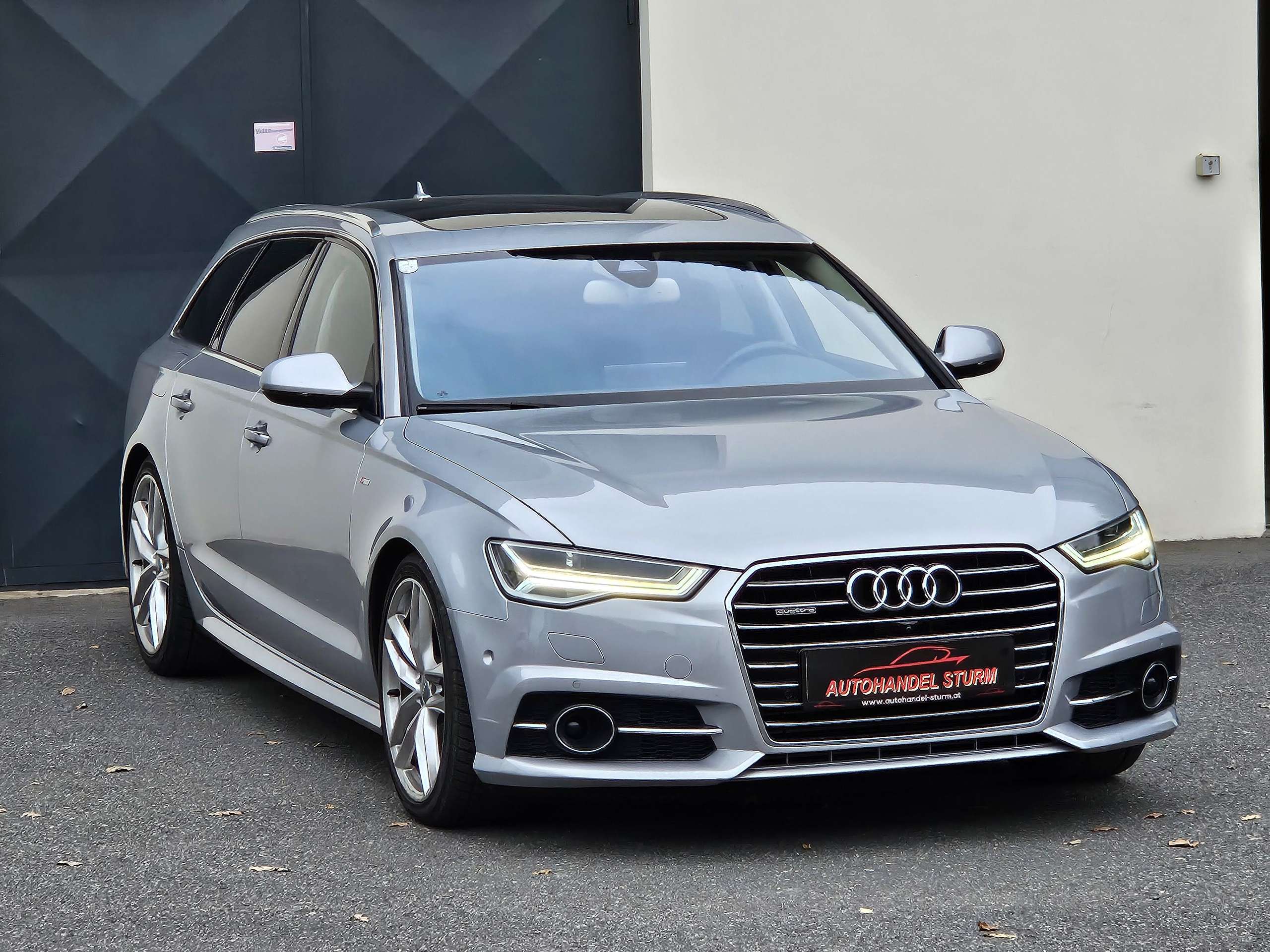 Audi - A6