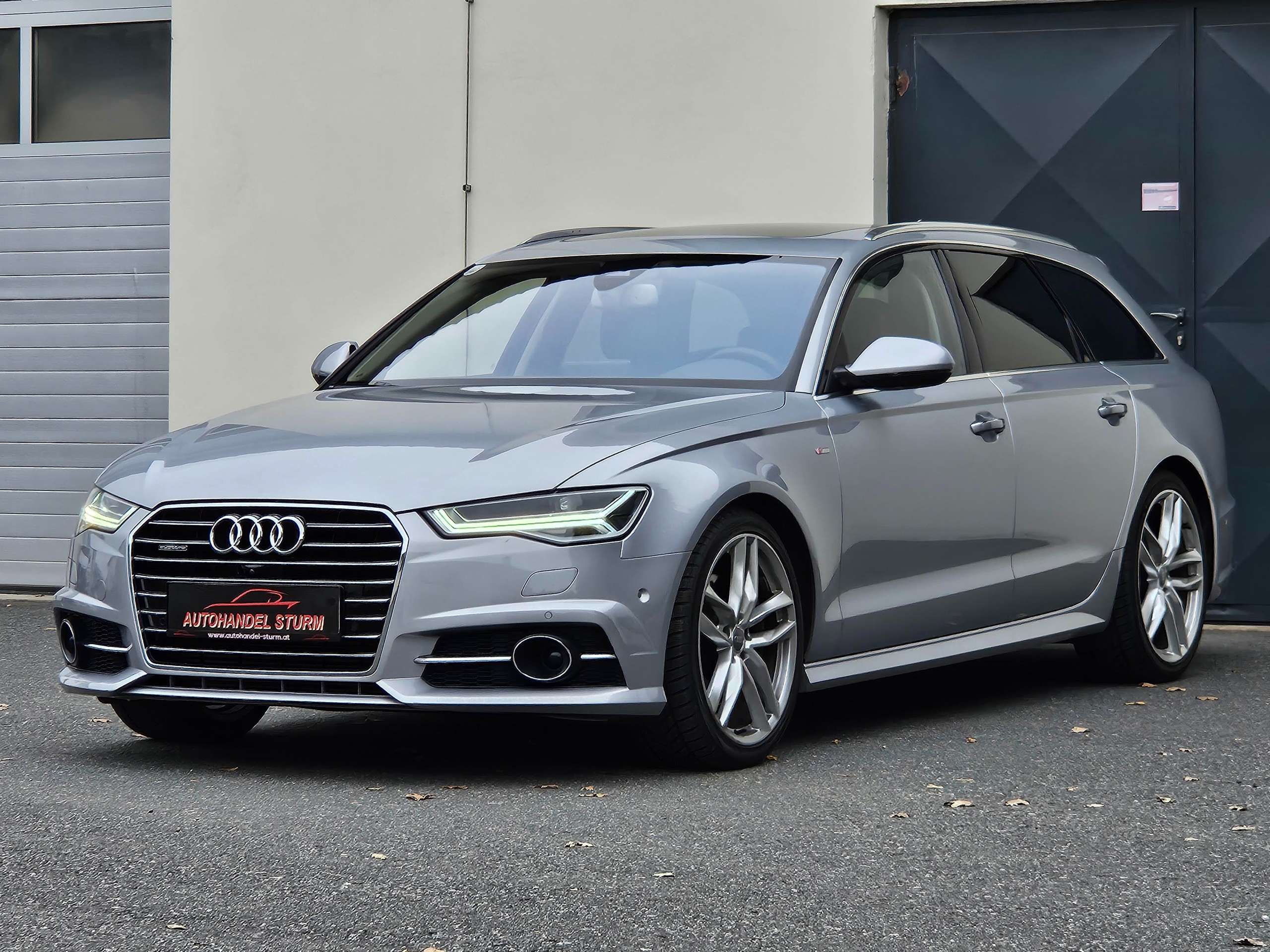 Audi - A6