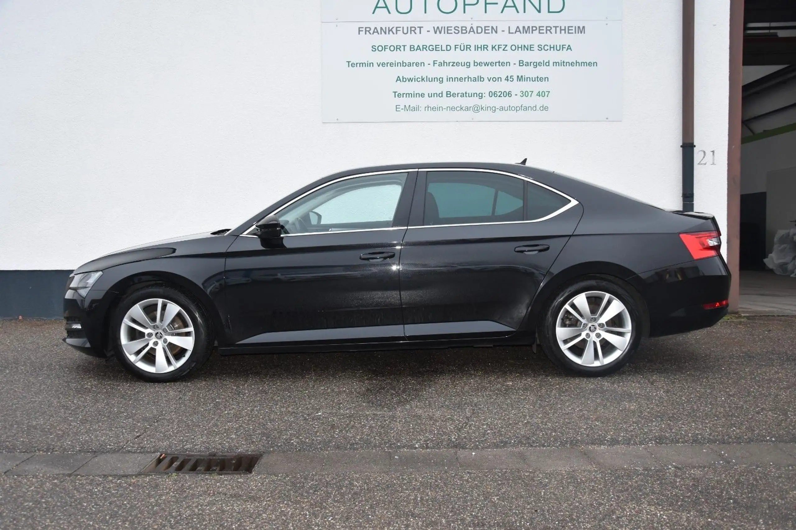 Skoda - Superb