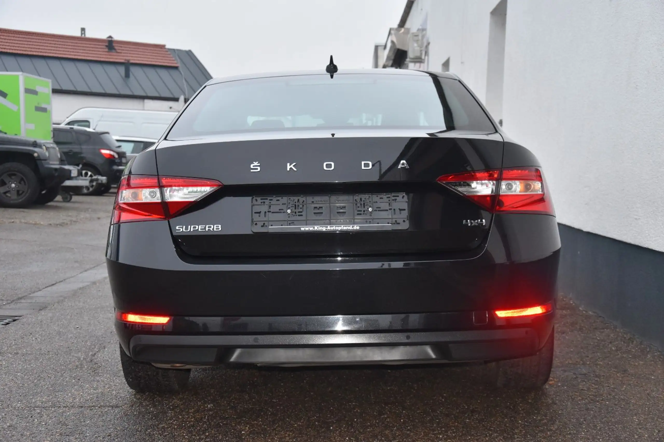 Skoda - Superb