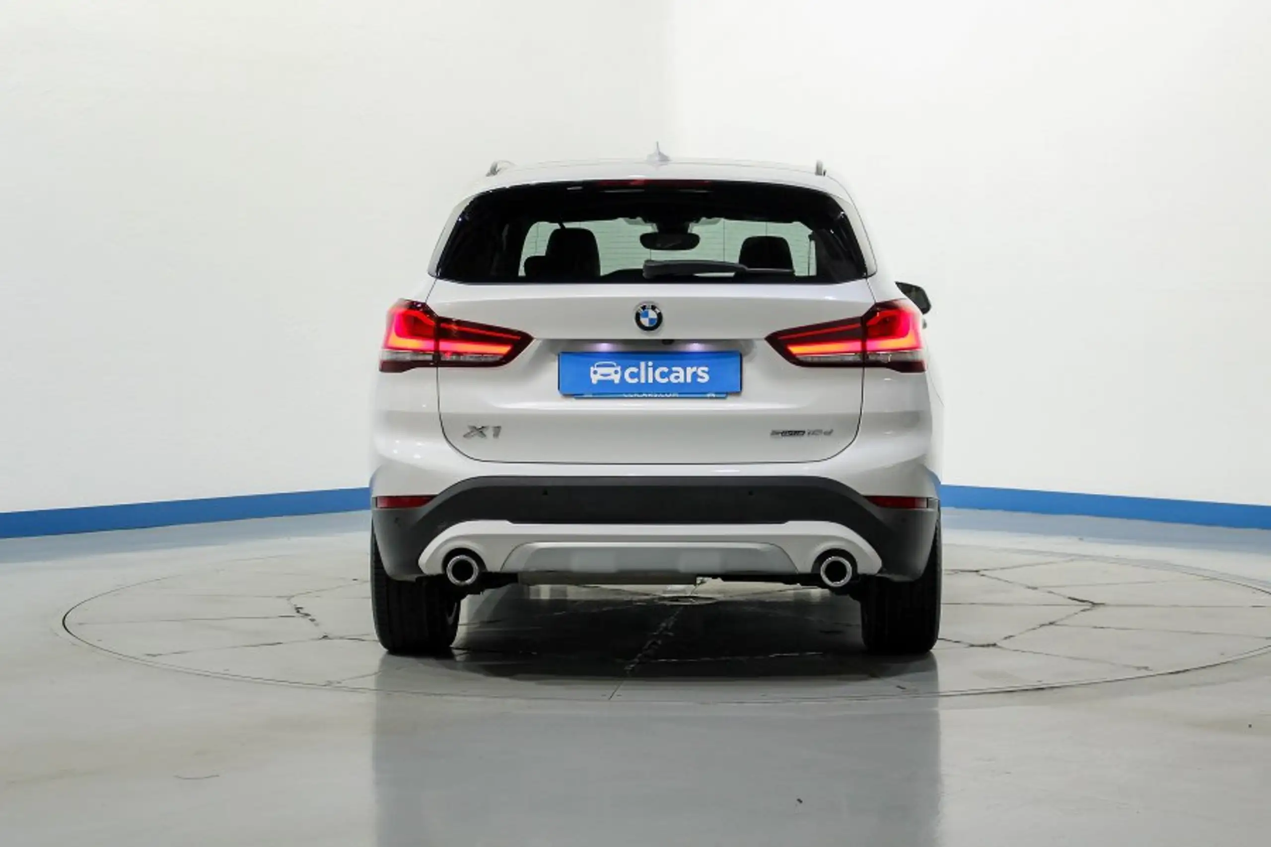 BMW - X1