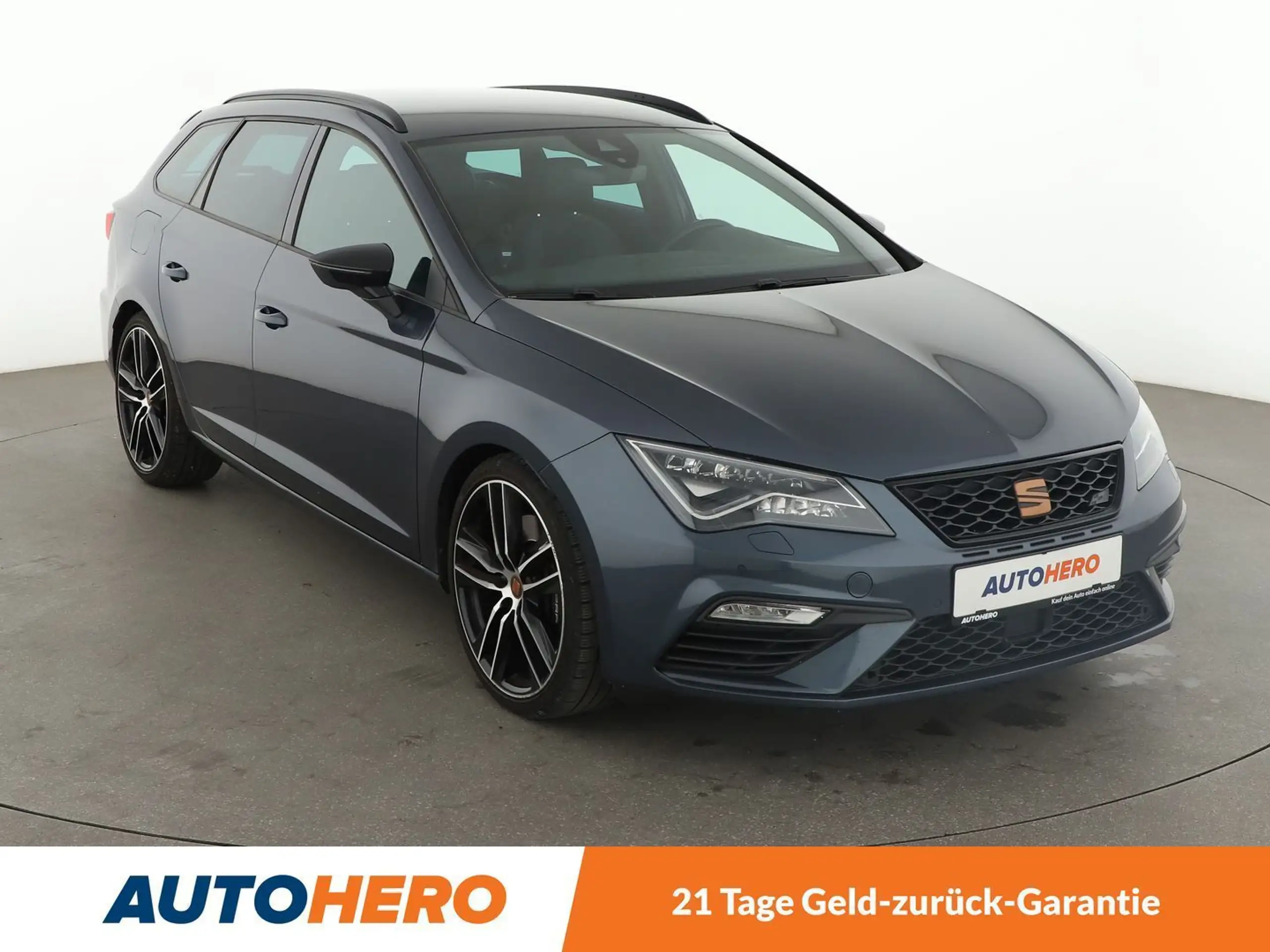 SEAT - Leon