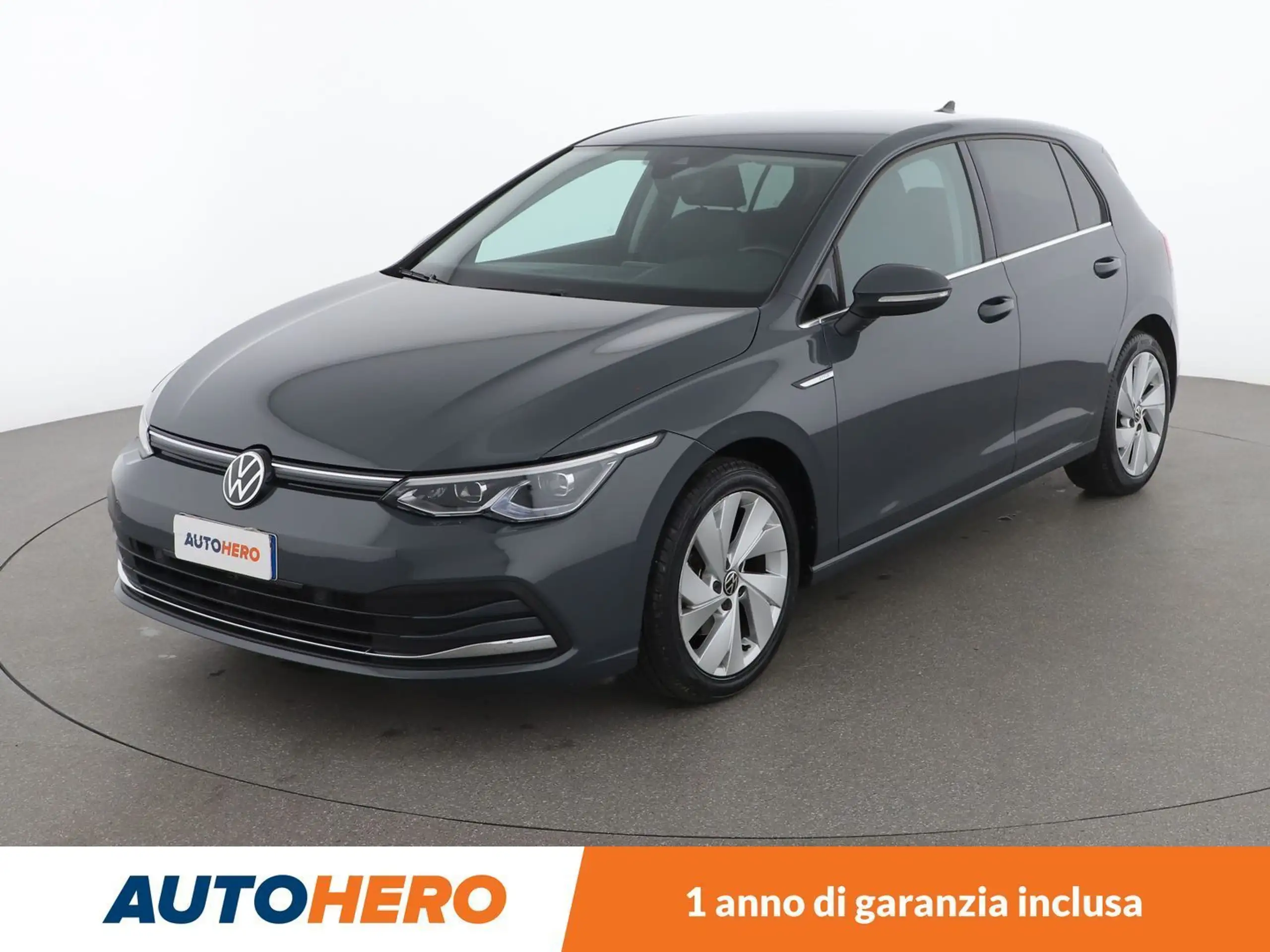 Volkswagen - Golf