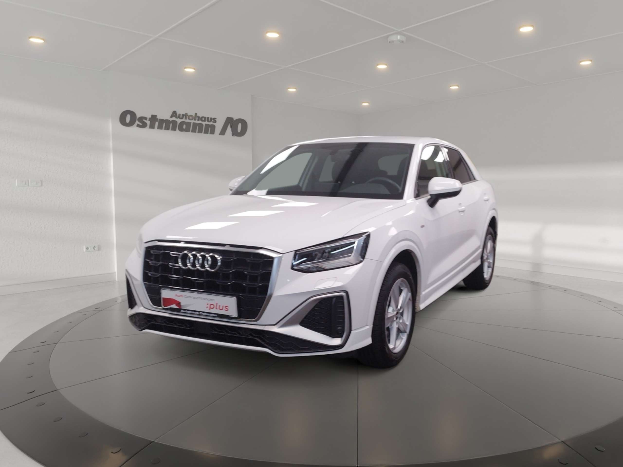 Audi - Q2